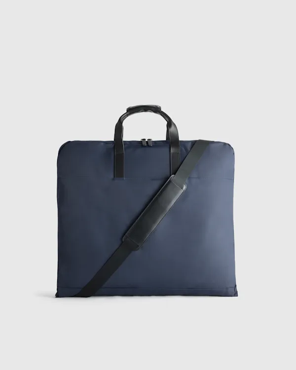 Voyage Nylon Garment Bag