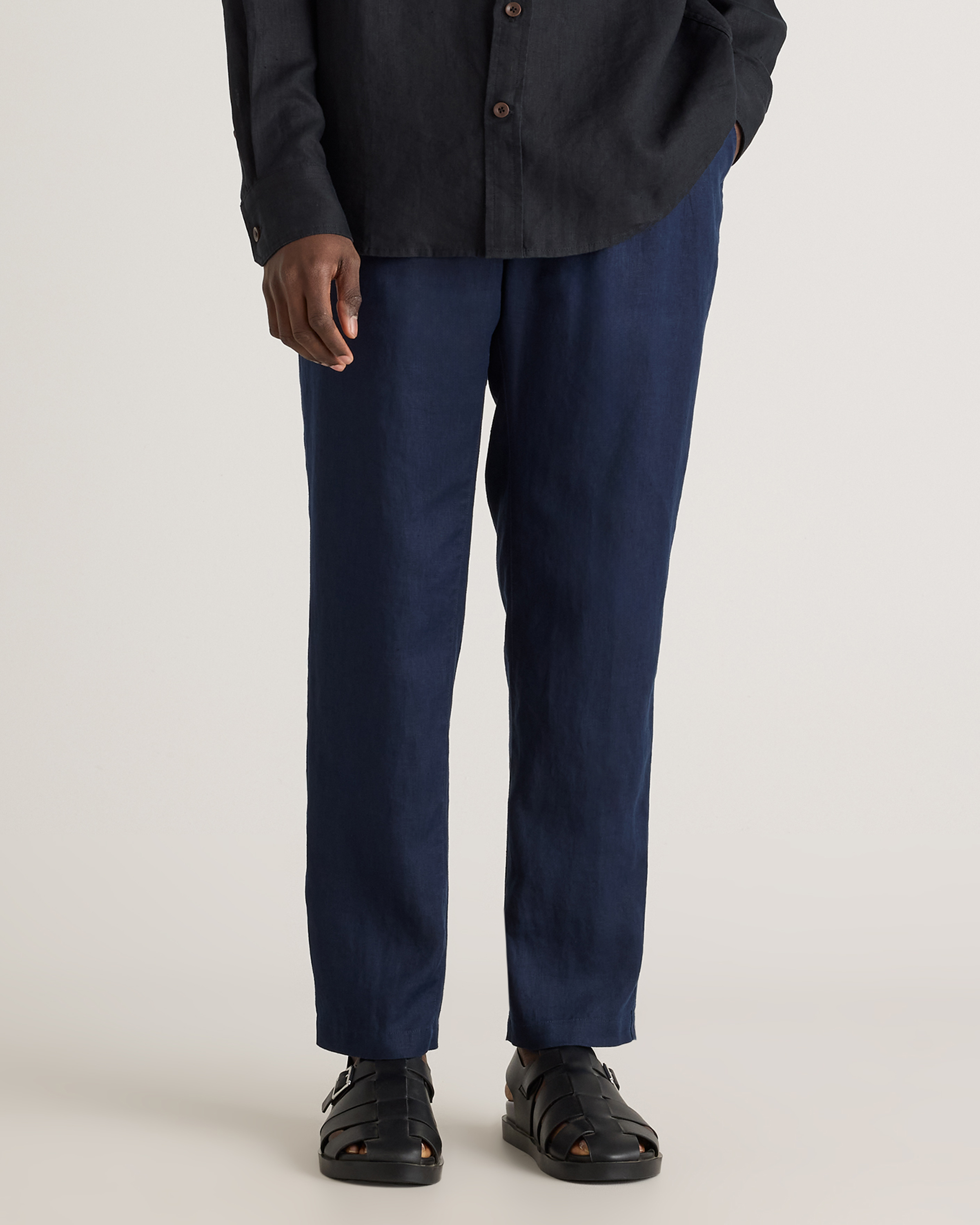 Shop Quince Men's 100% European Linen Drawstring Beach Pants In Deep Navy