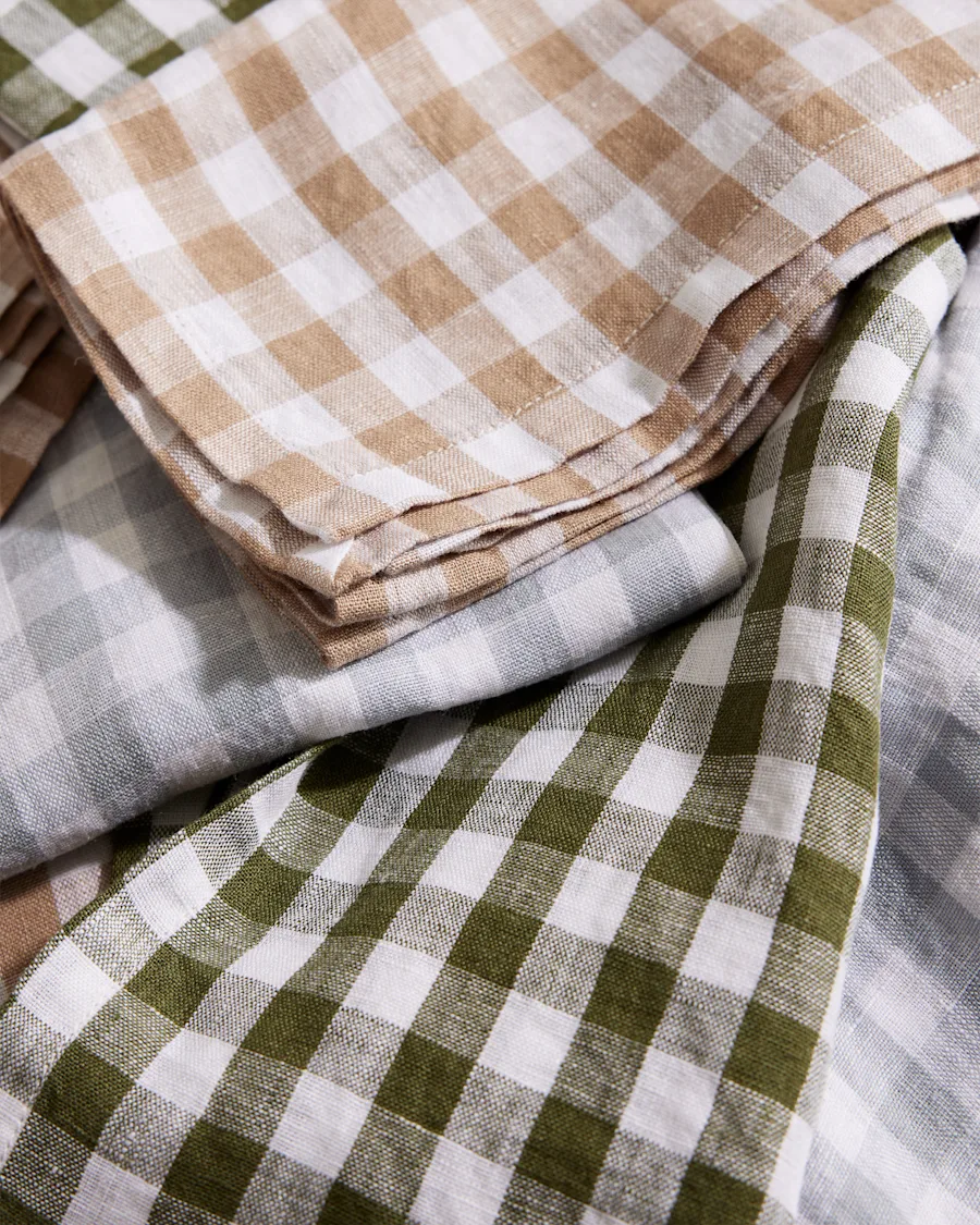 European Linen Gingham Napkins 42348 UNEDITED