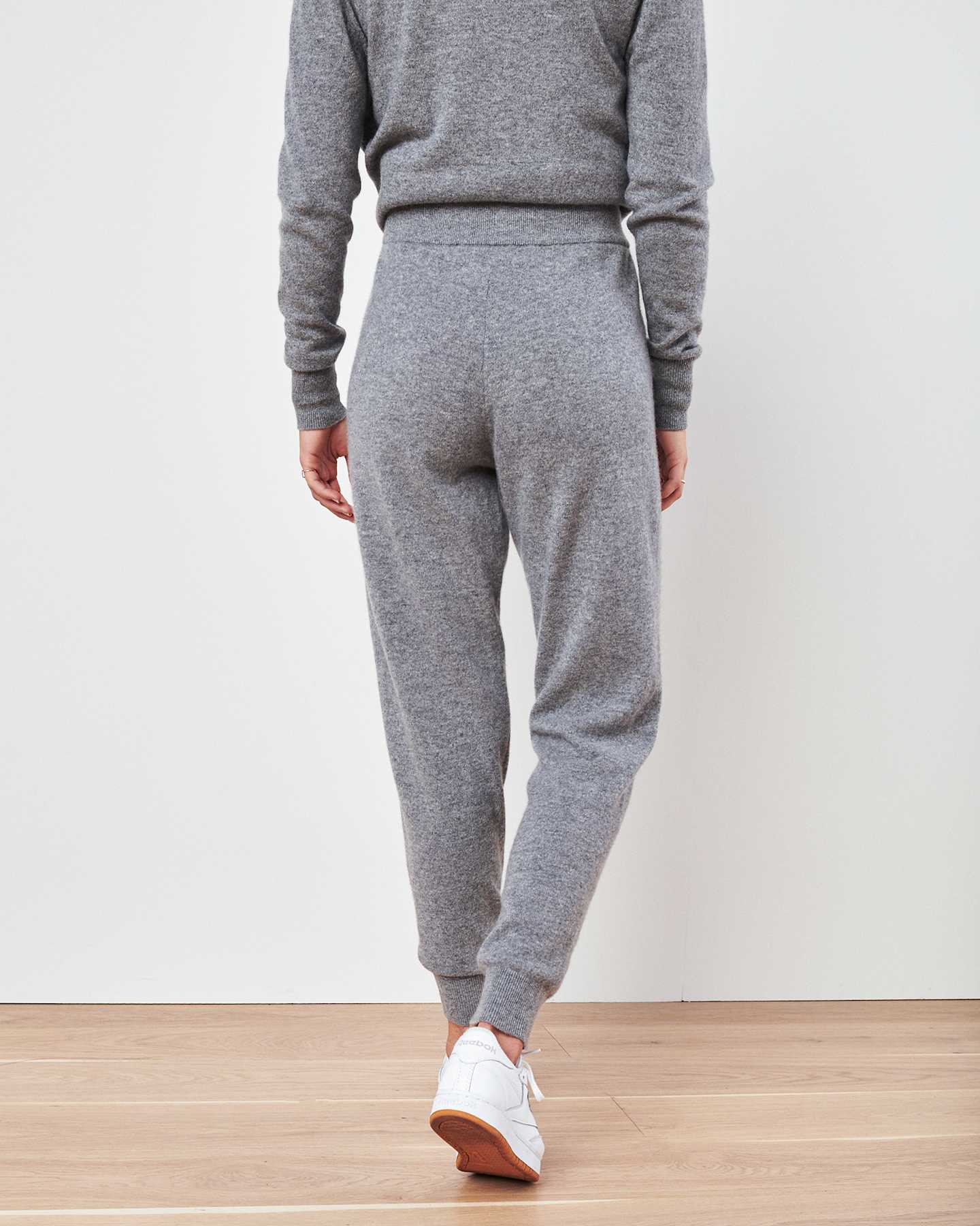 womens cashmere sweatpants