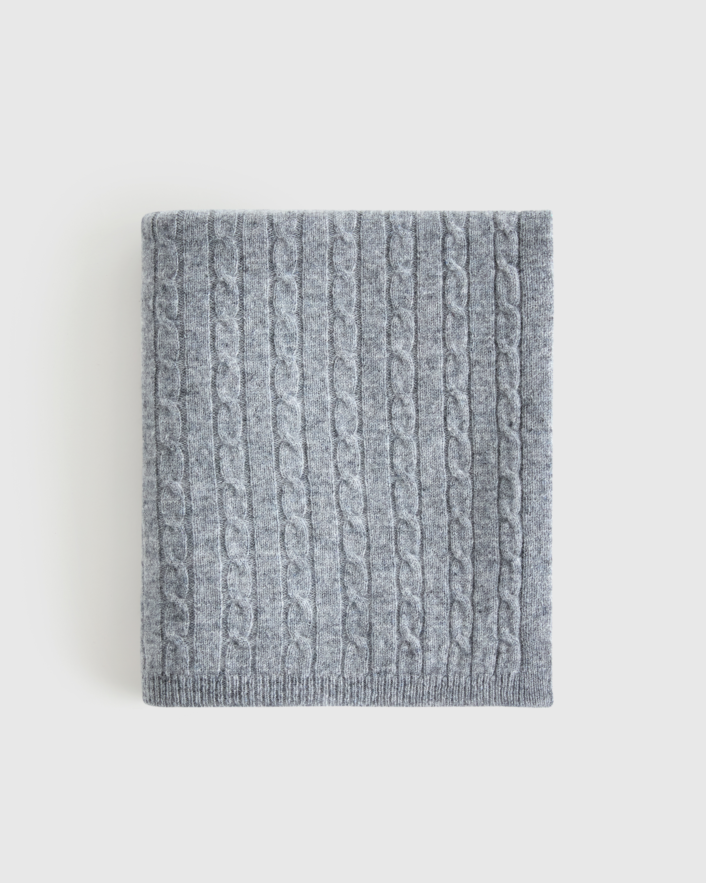 Luxe Cable Knit Cashmere Baby Blanket - thumbnail 4