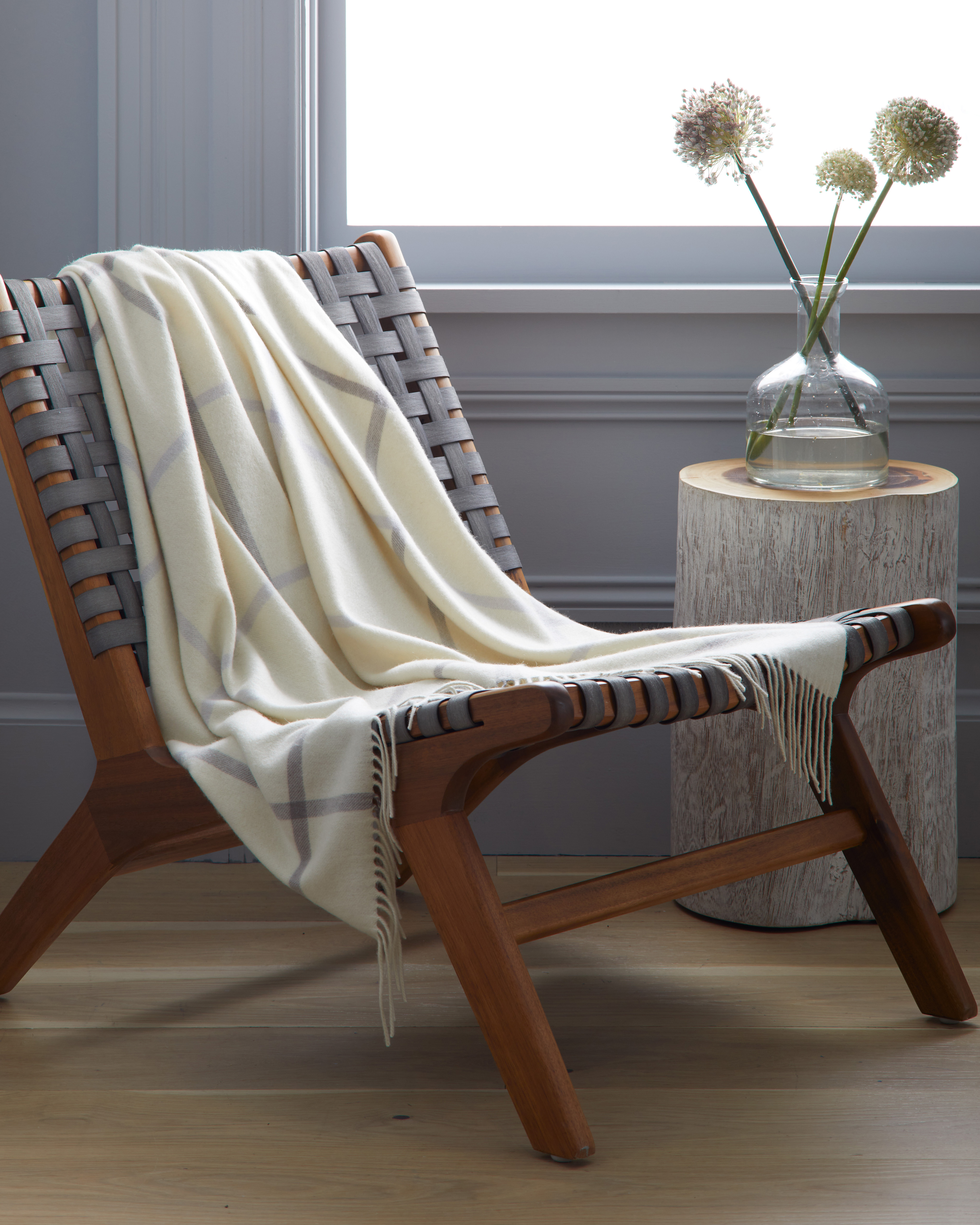 Mongolian Cashmere Plaid Throw - thumbnail 2