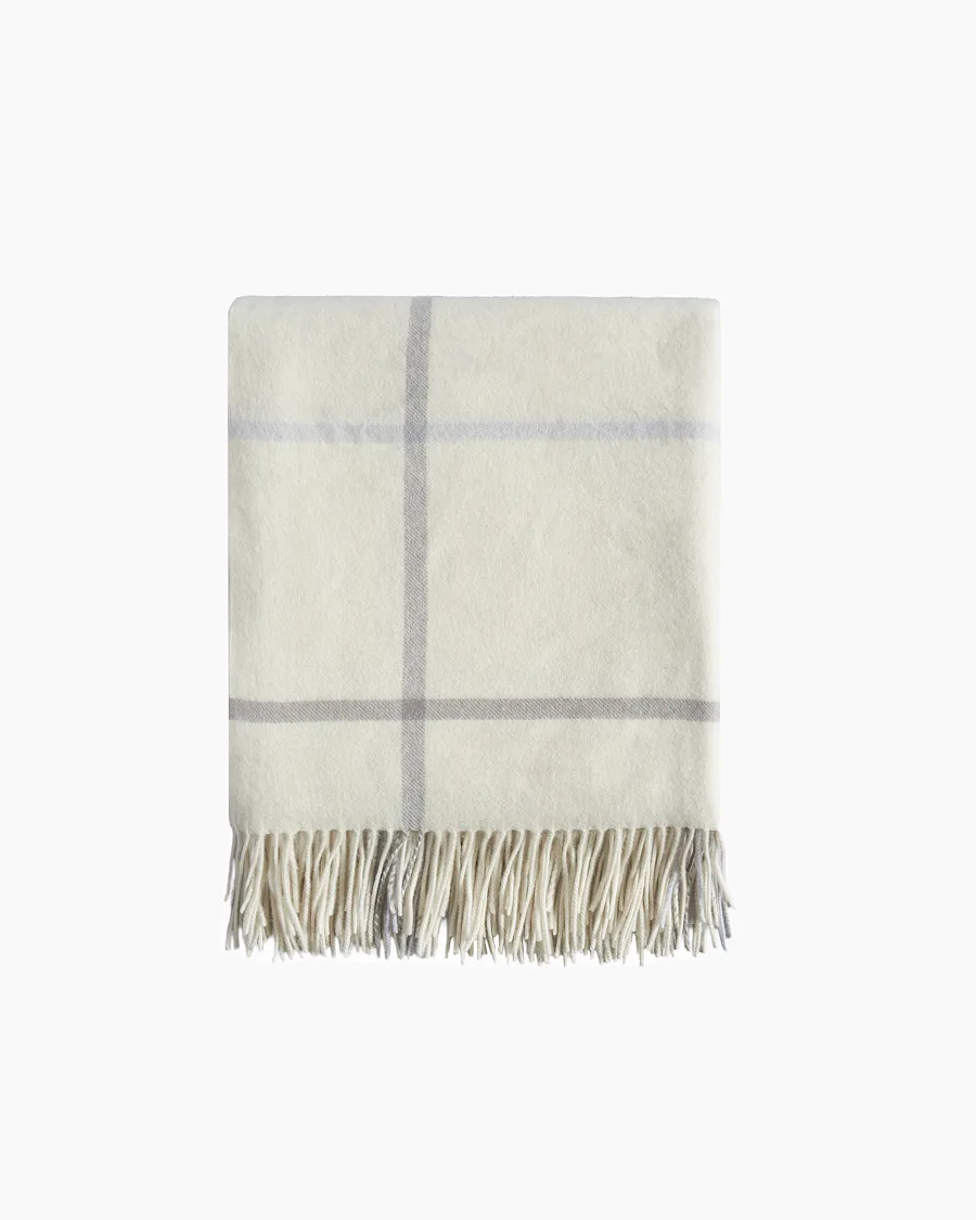 ivory throw 2