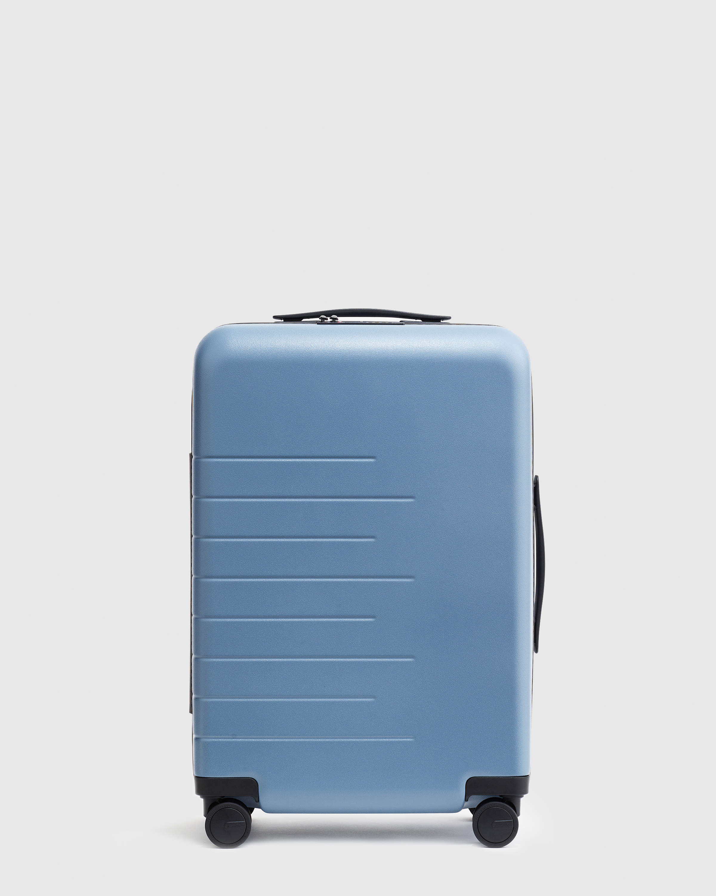 Quince Carry-on Hard Shell Suitcase 21" In Blue