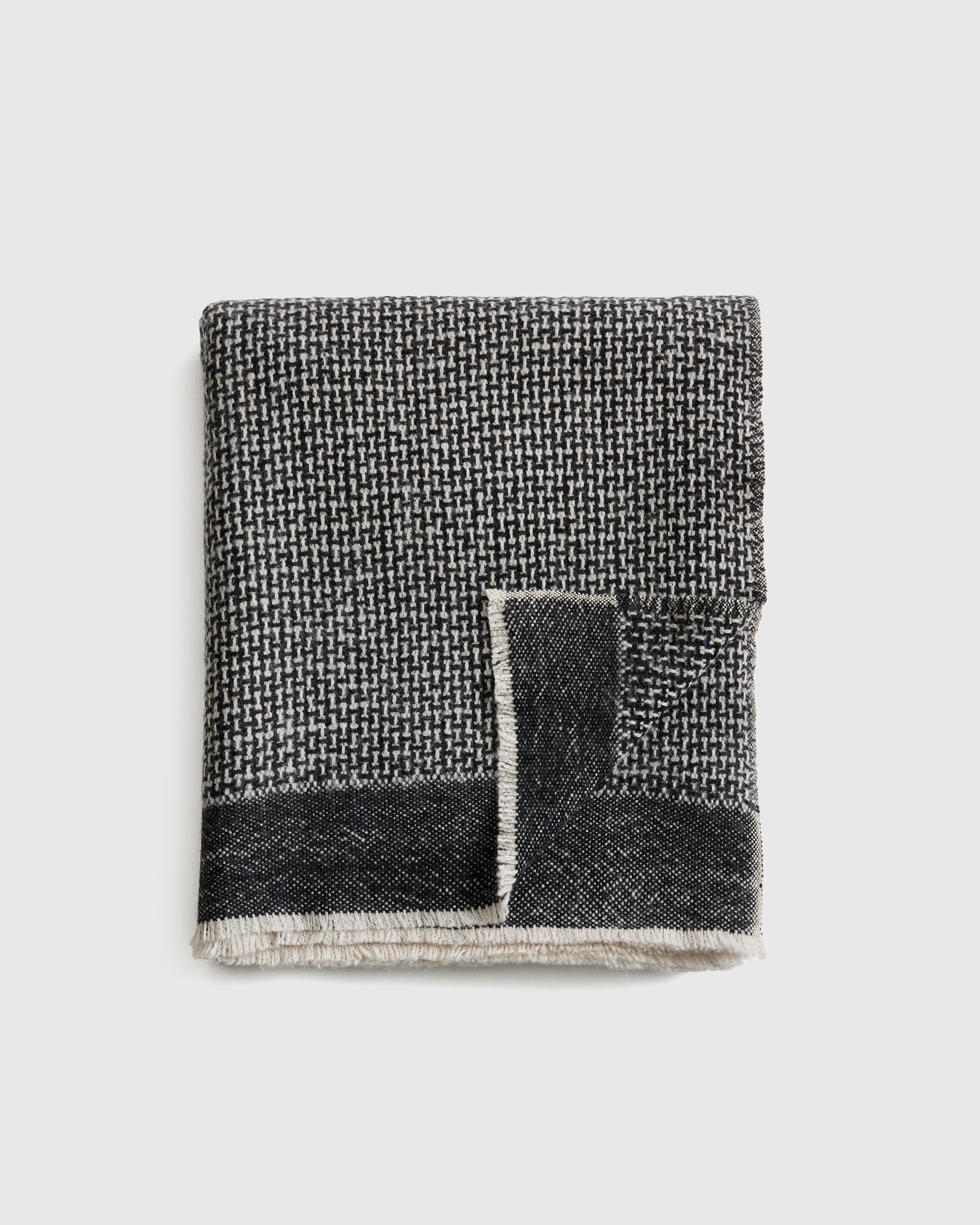 Cashmere Wool Patterned Throw