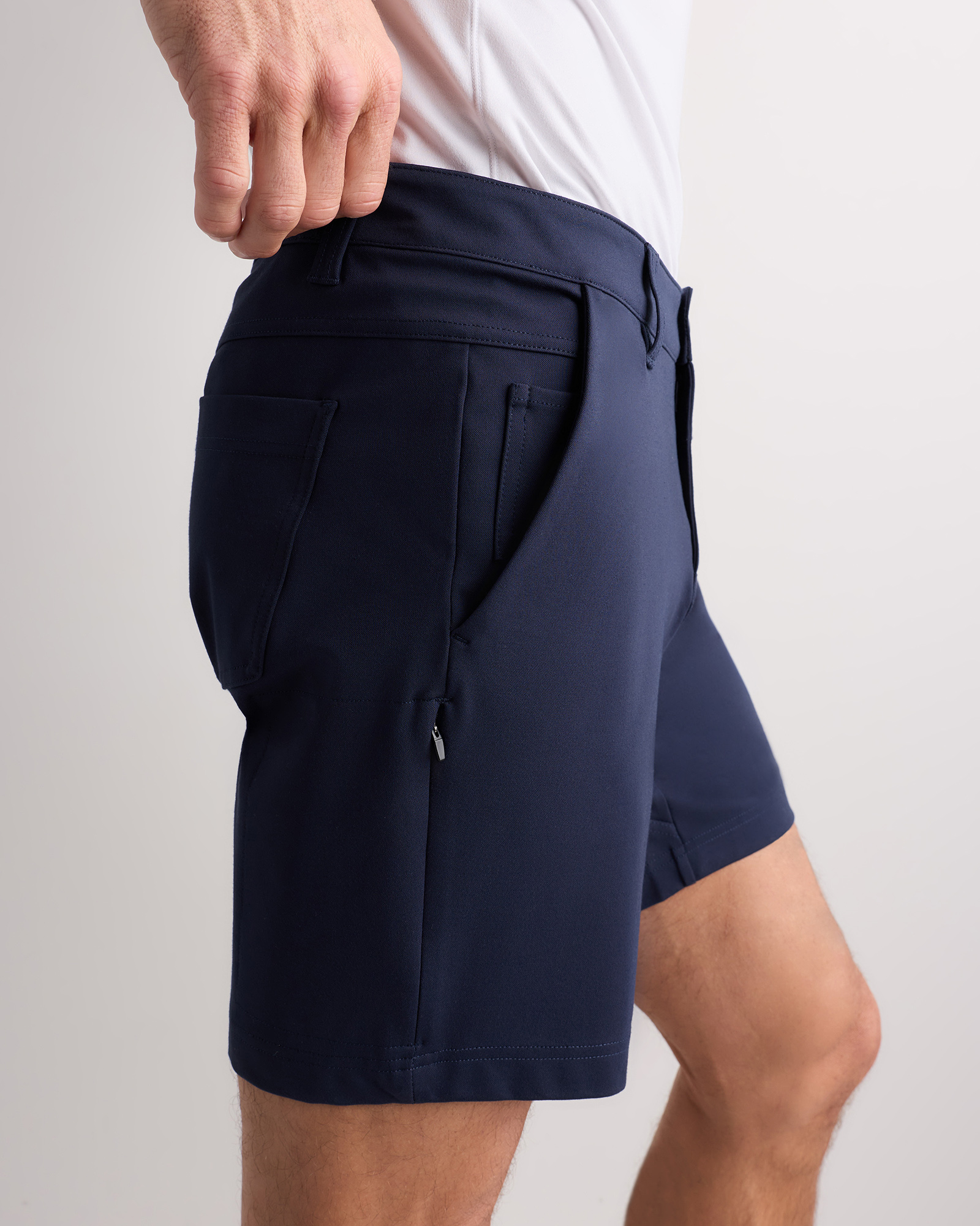 Clubhouse Golf Short in Black