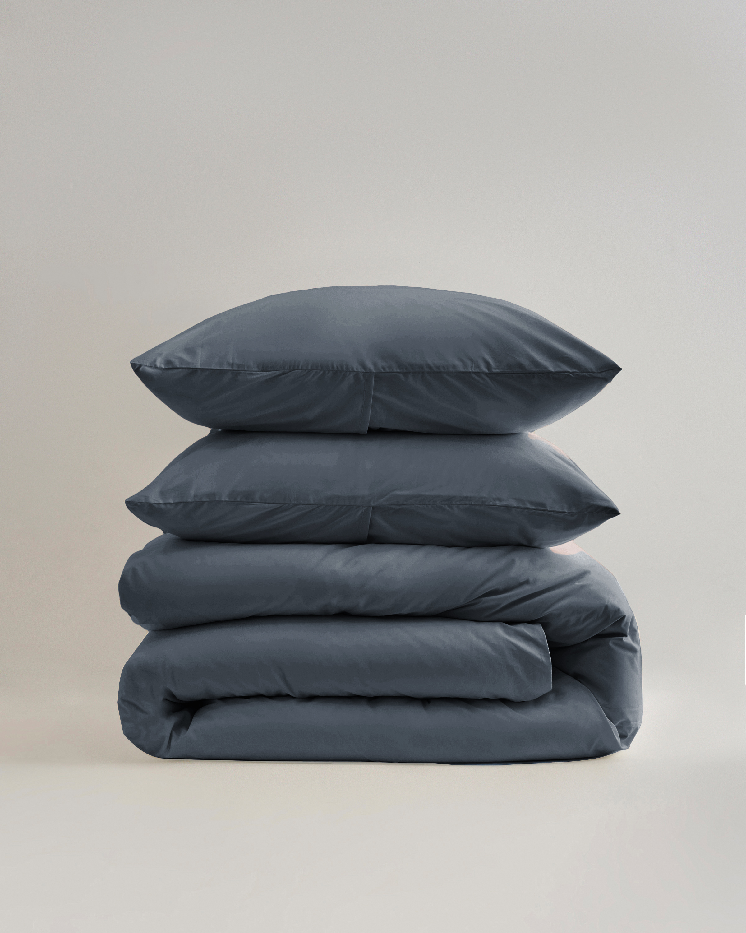 Shop Quince Classic Organic Percale Duvet Cover Set In Nightfall