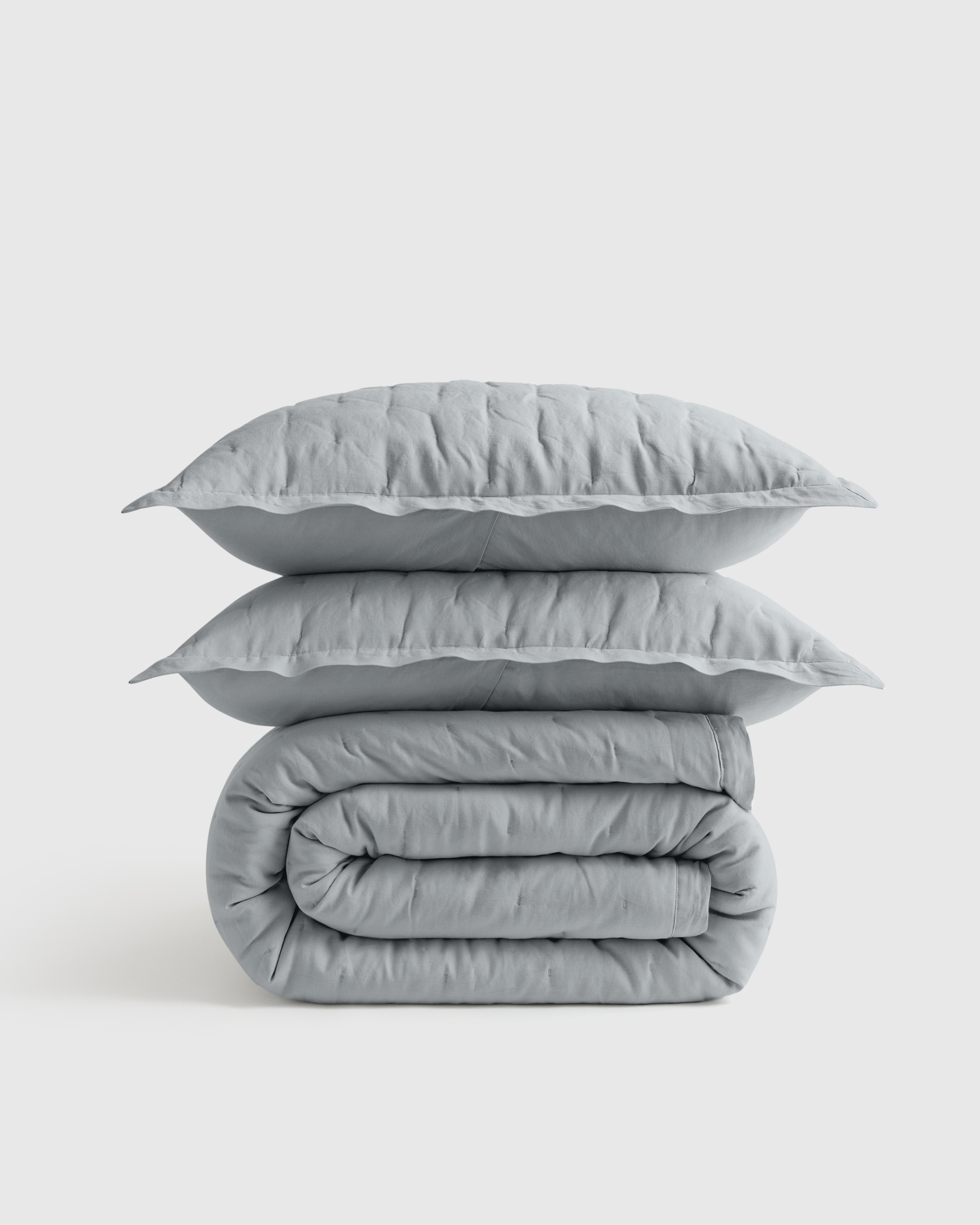 European Linen Dream Quilt Set