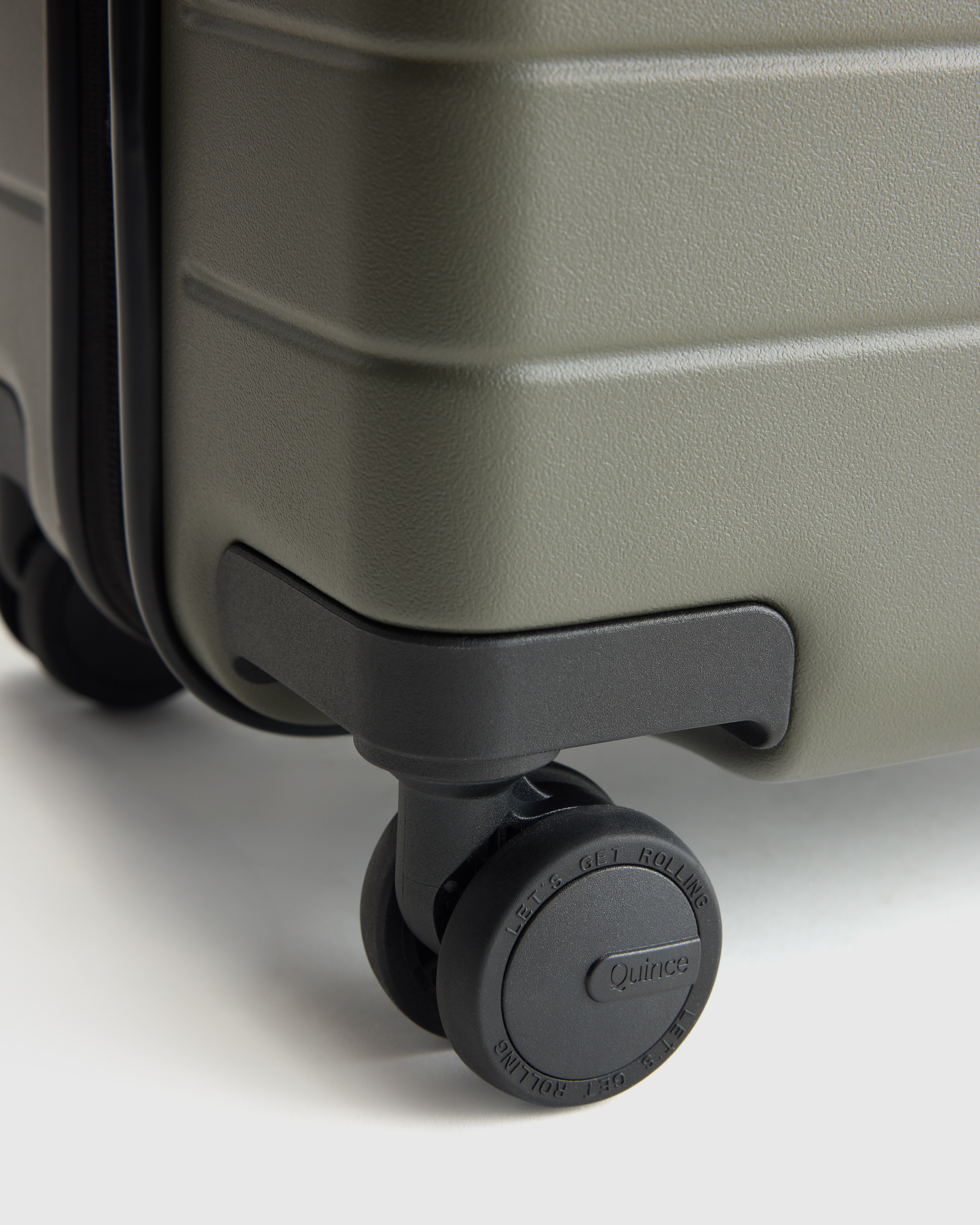 Expandable Small Carry-On Suitcase - thumbnail 7
