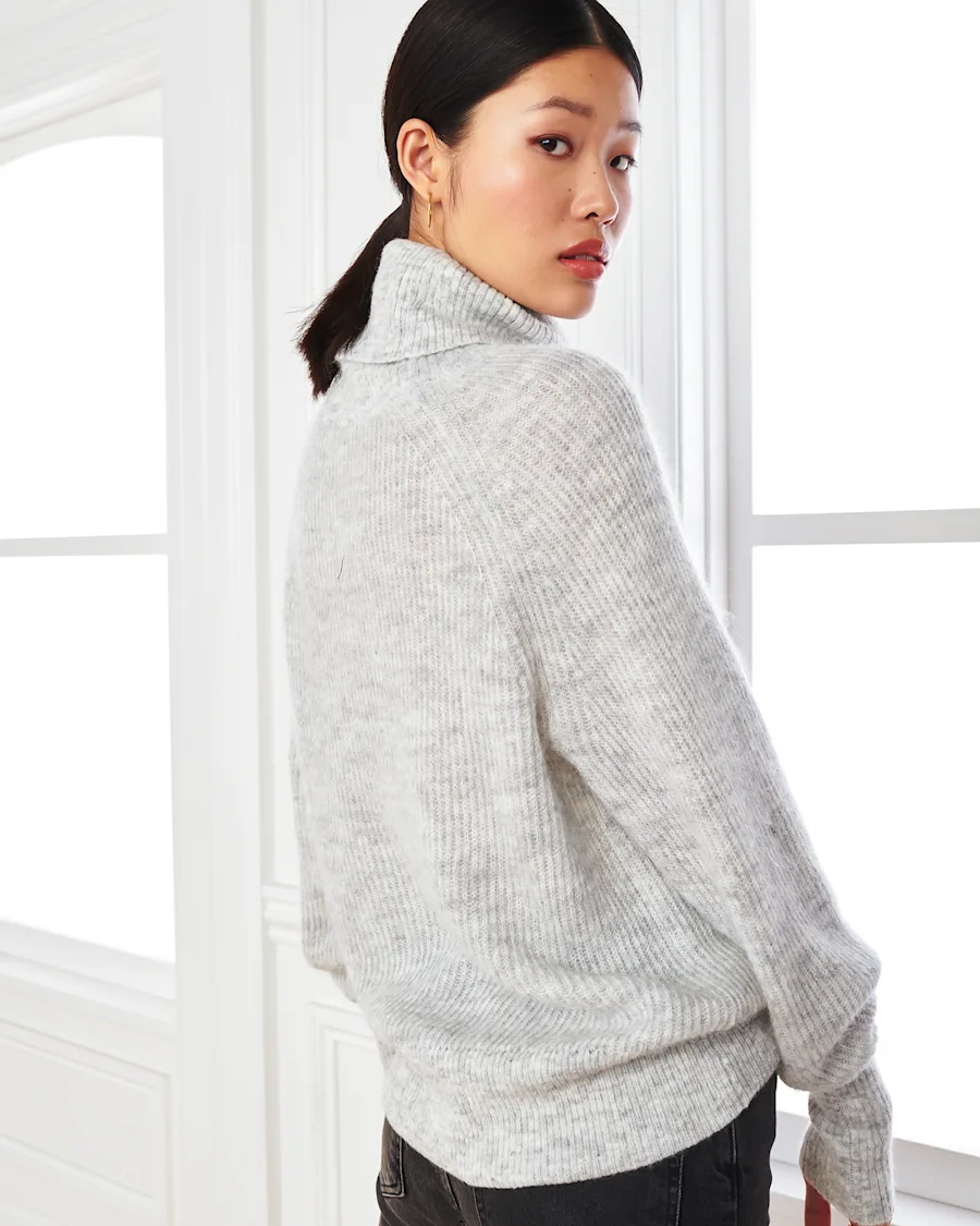 QUINCE W-HKT-18-GRY 2486