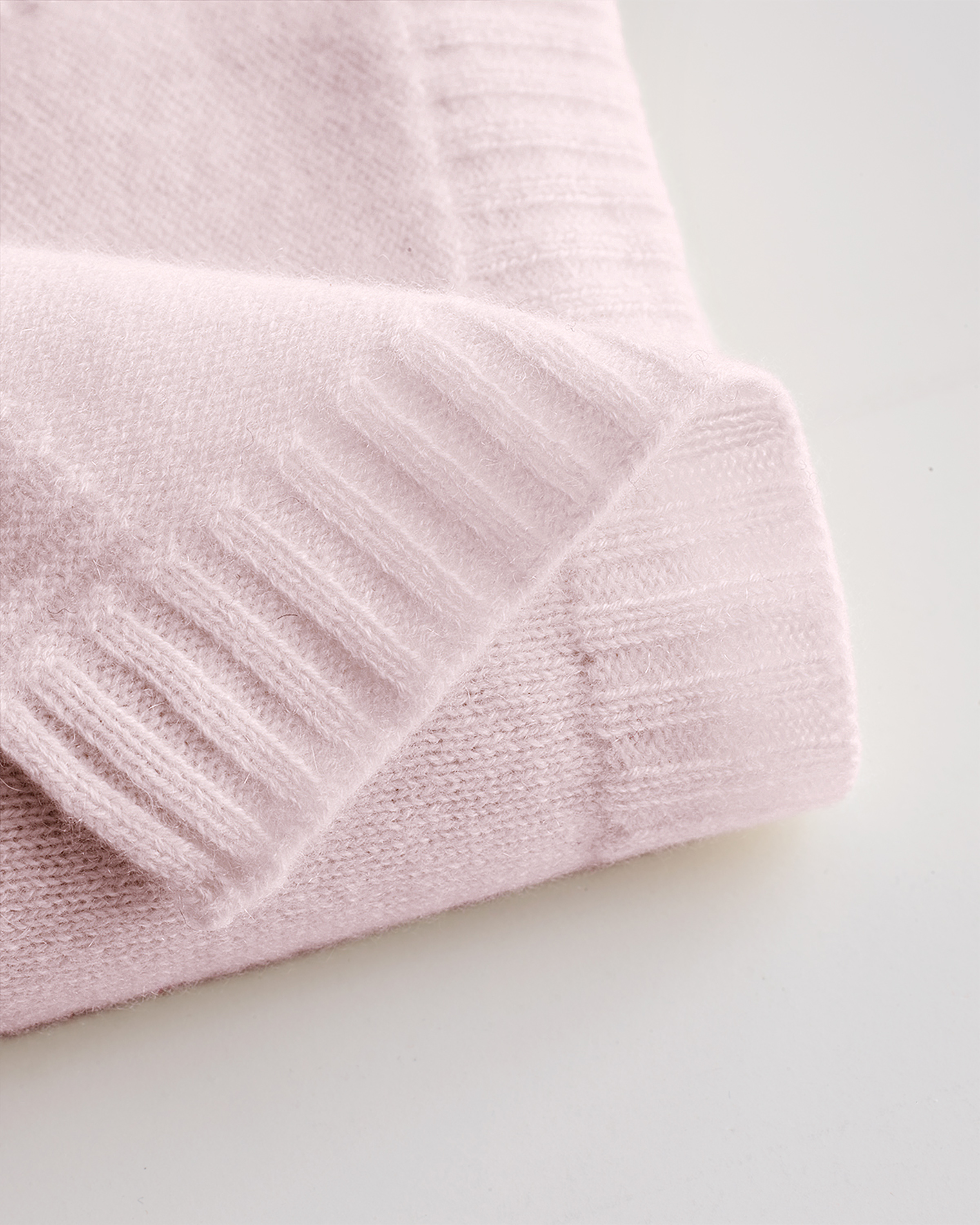 Luxe Knit Cashmere Baby Blanket - thumbnail 4