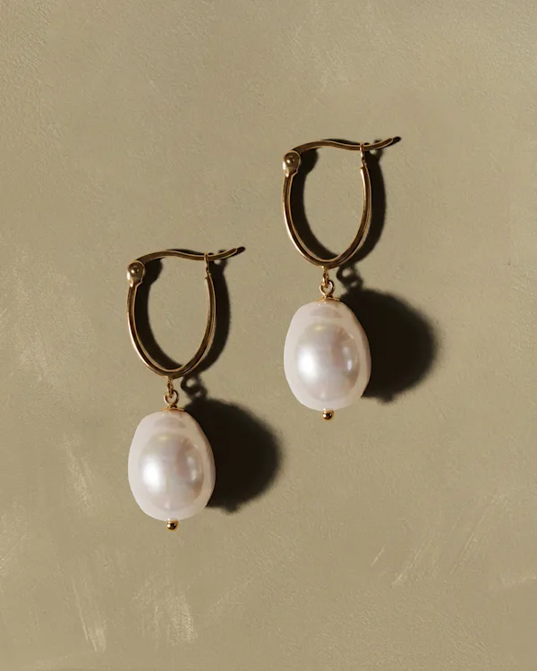 Freshwater Cultured Pearl Hoops