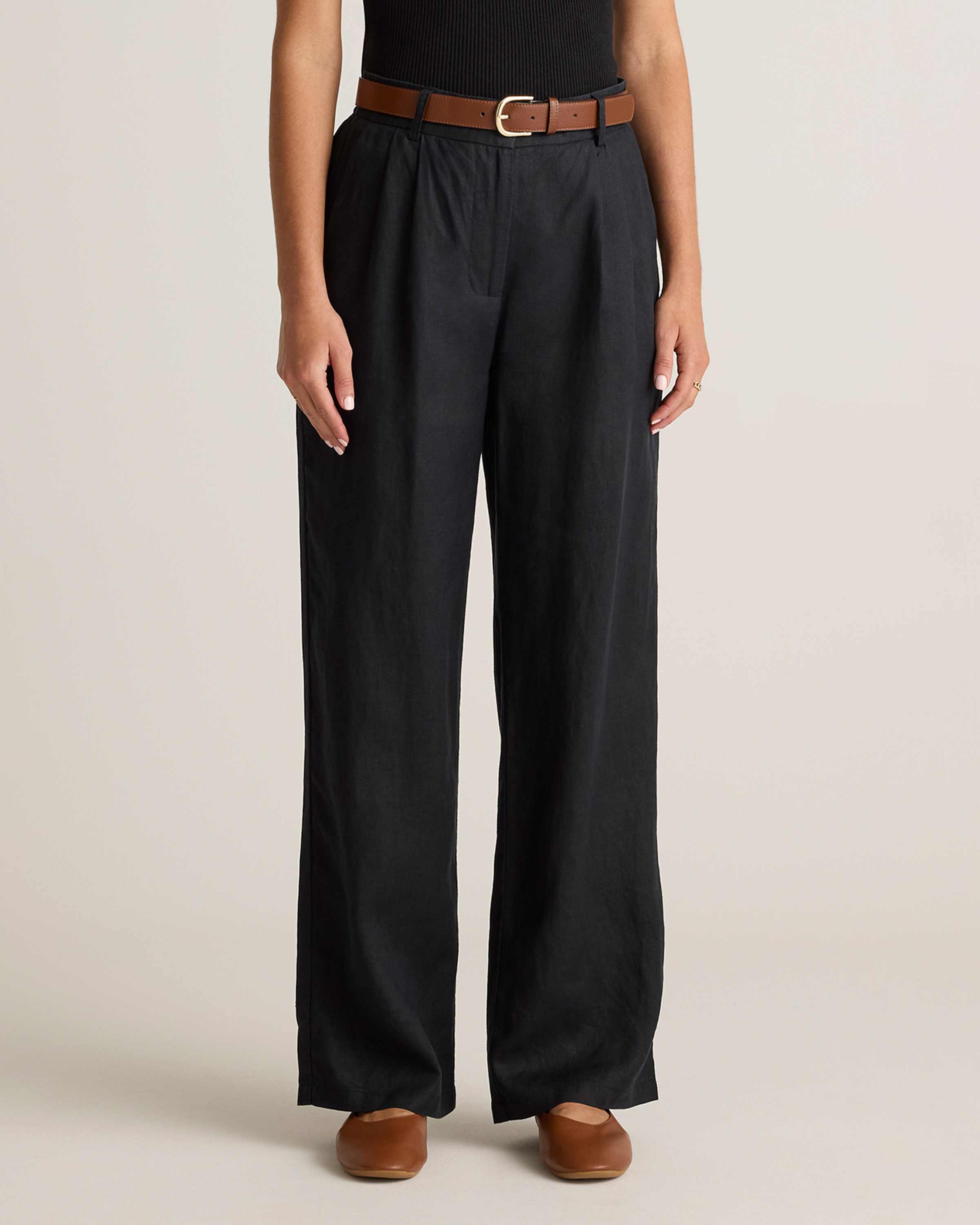 Quince Women's 100% European Linen Pleated Trouser In Black