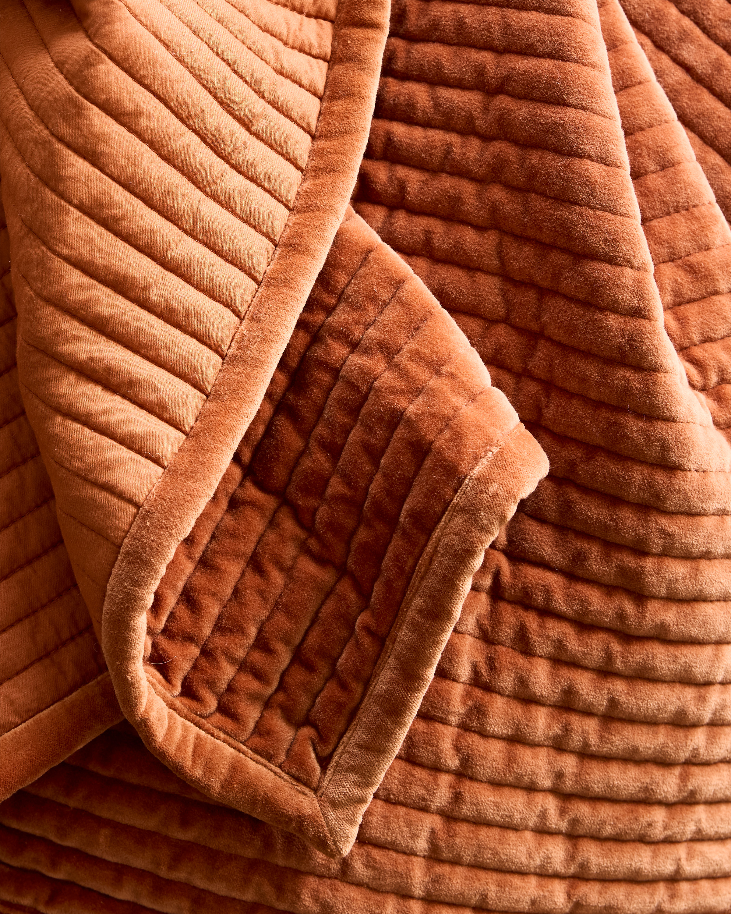 Cotton Velvet Channel Quilt - thumbnail 4