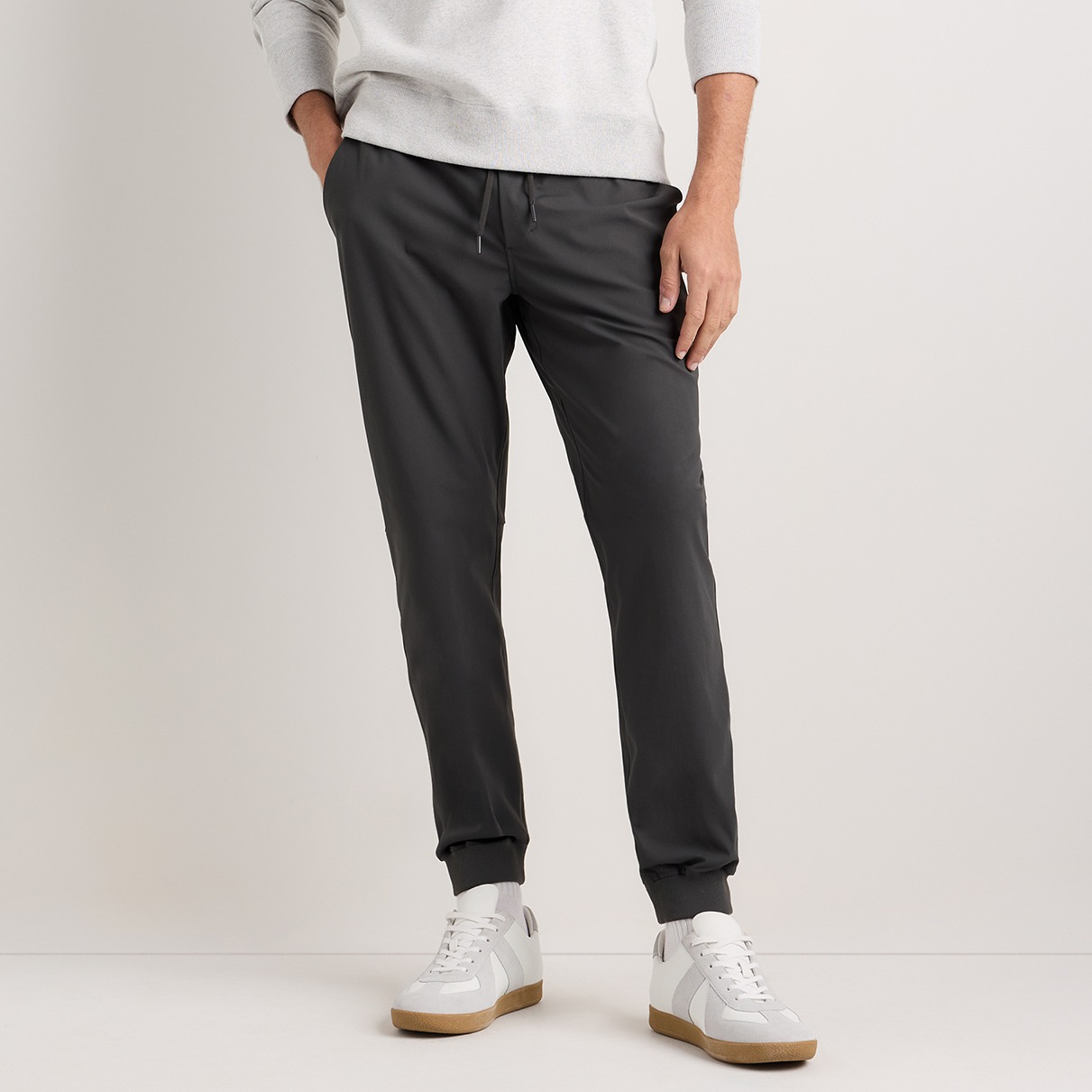 Pants for Men - Everyday Trousers, Casual Pants & Easy Fits