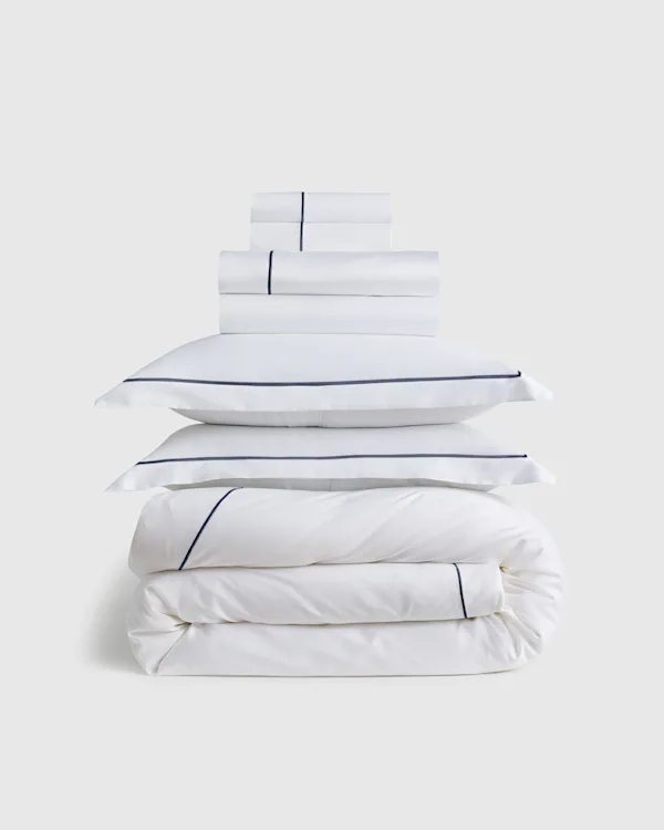 Signature Giza Cotton Sateen Embroidered Deluxe Bedding Bundle