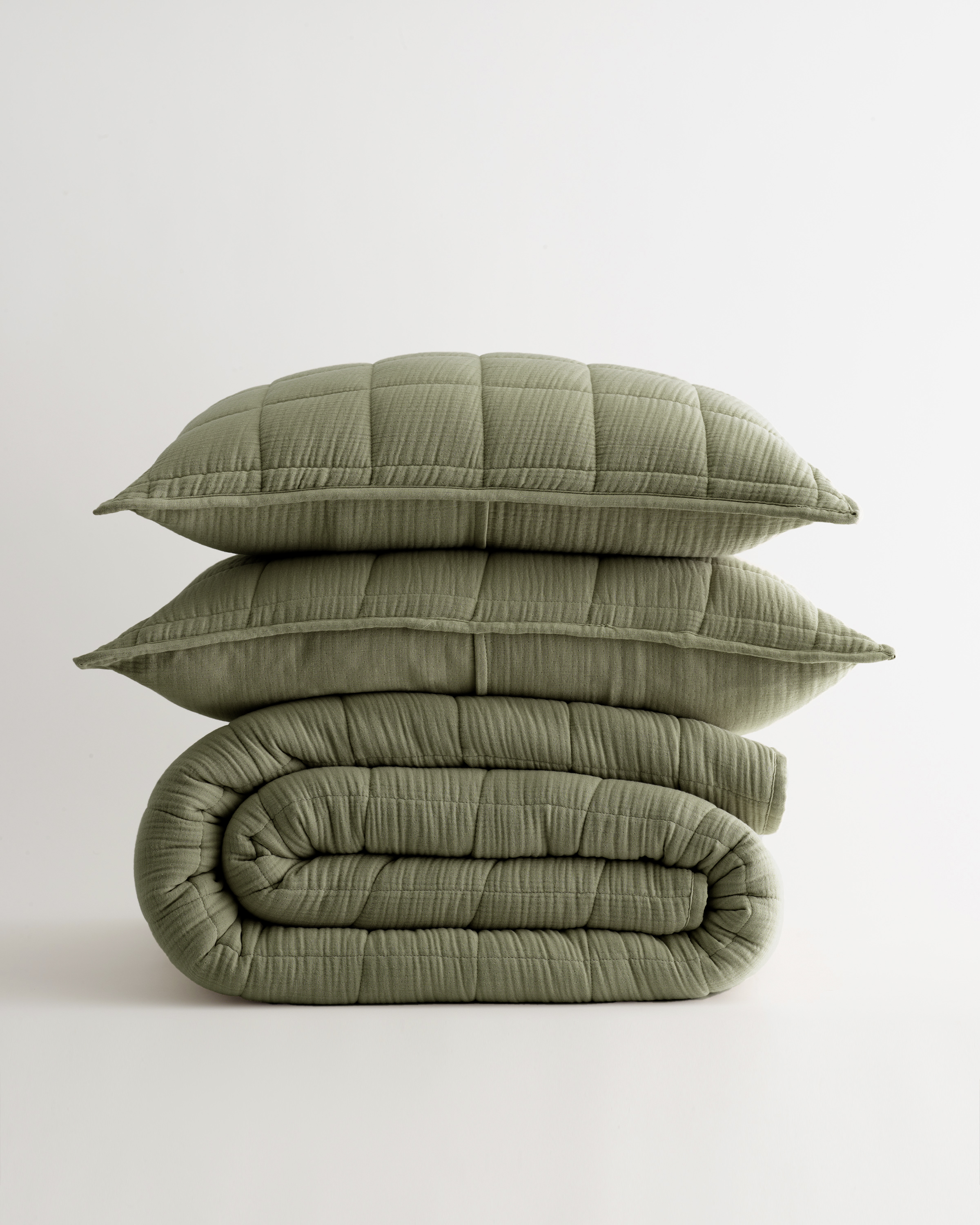 Quince Organic Airy Gauze Box Quilt Set In Olive