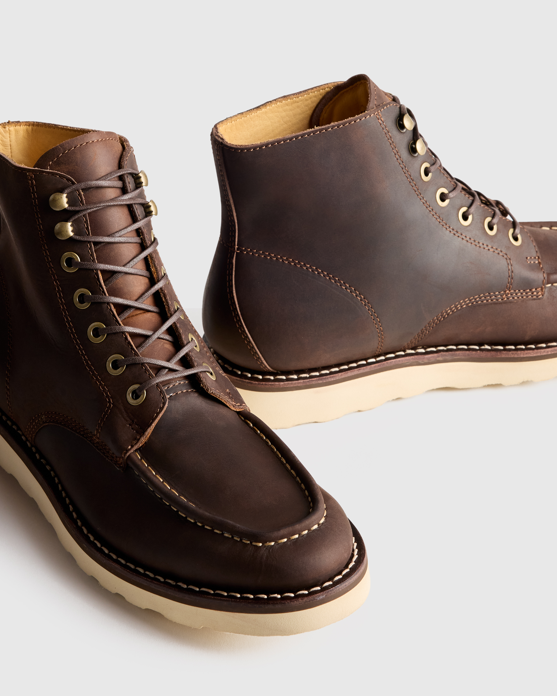 Boots for Men | Quince Canada