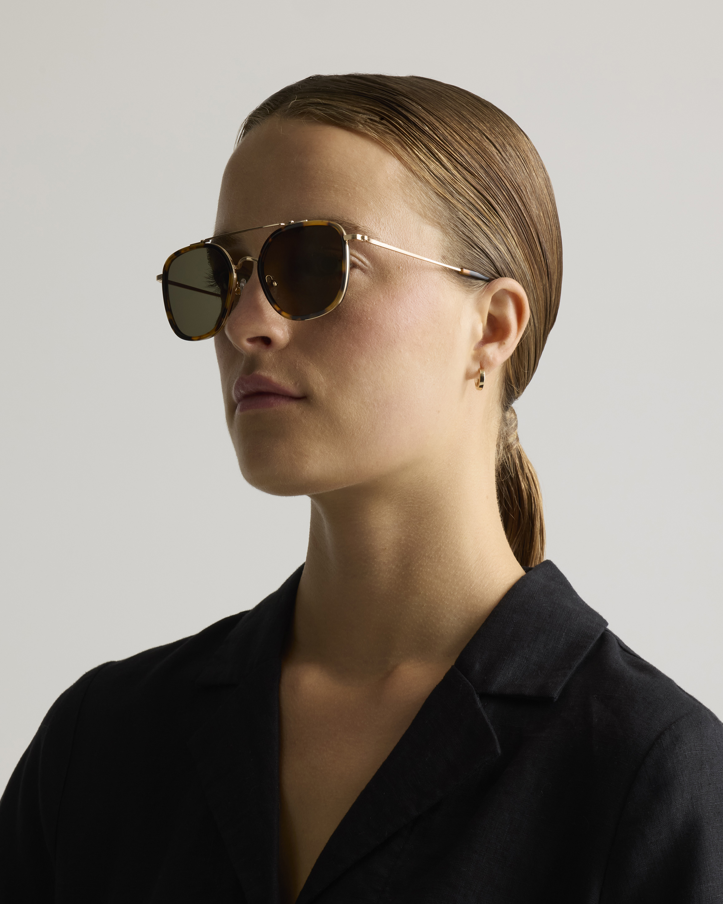 Rio Polarized Stainless Steel Sunglasses in Gold/Fawn  display picture 3
