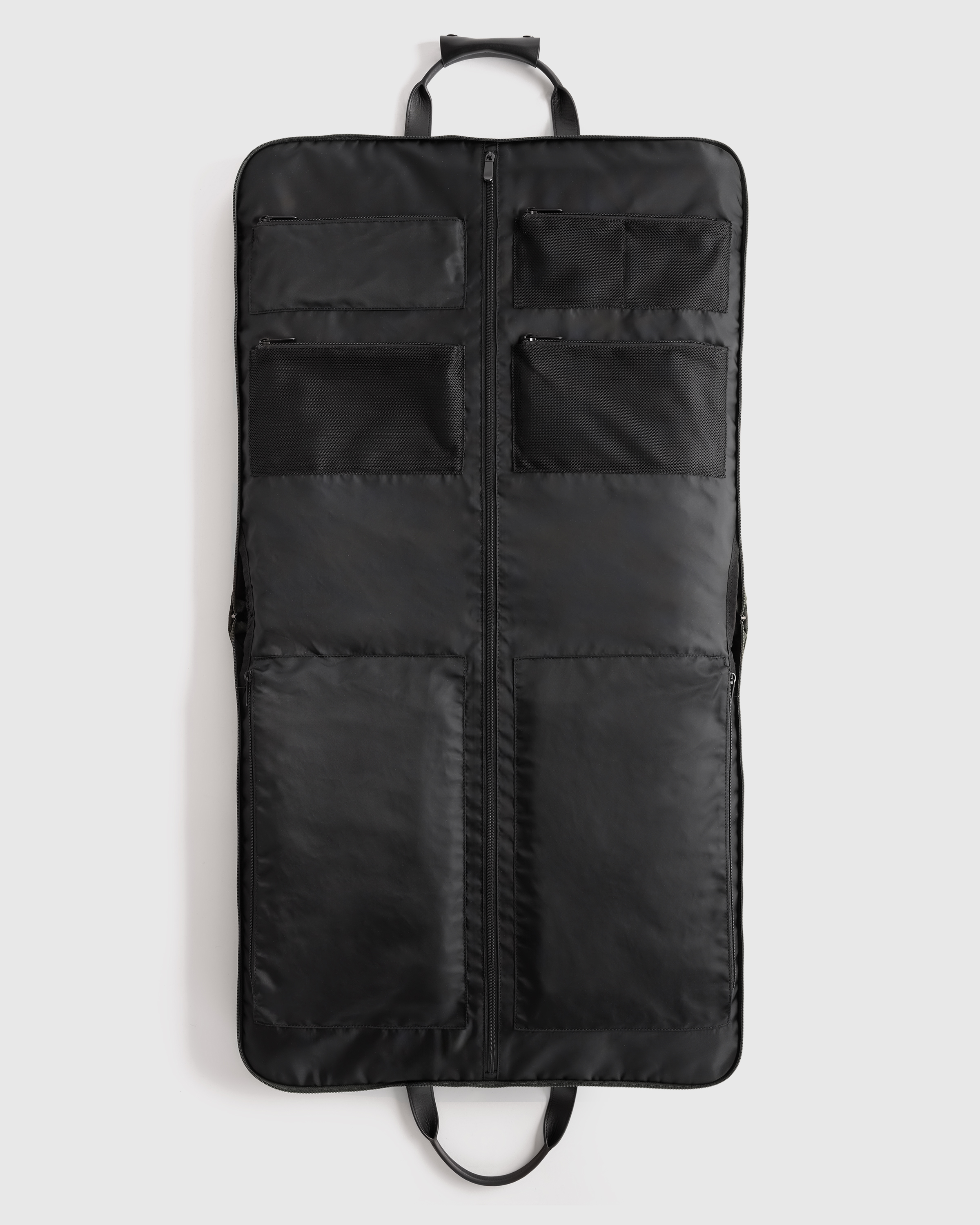 Voyage Nylon Garment Bag - thumbnail 3