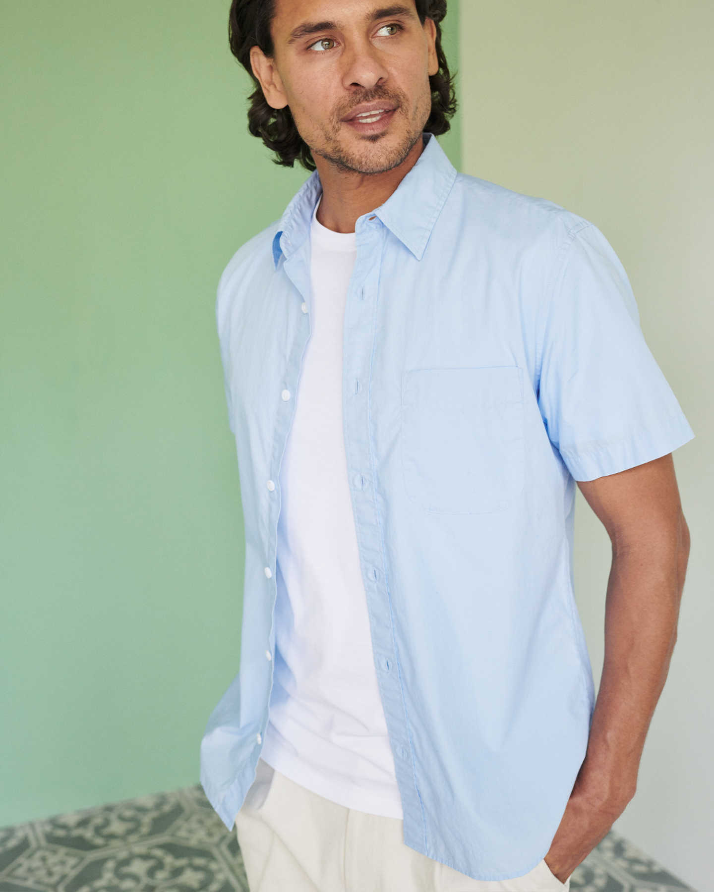 Organic Short Sleeve Stretch Poplin Shirt - Light Blue