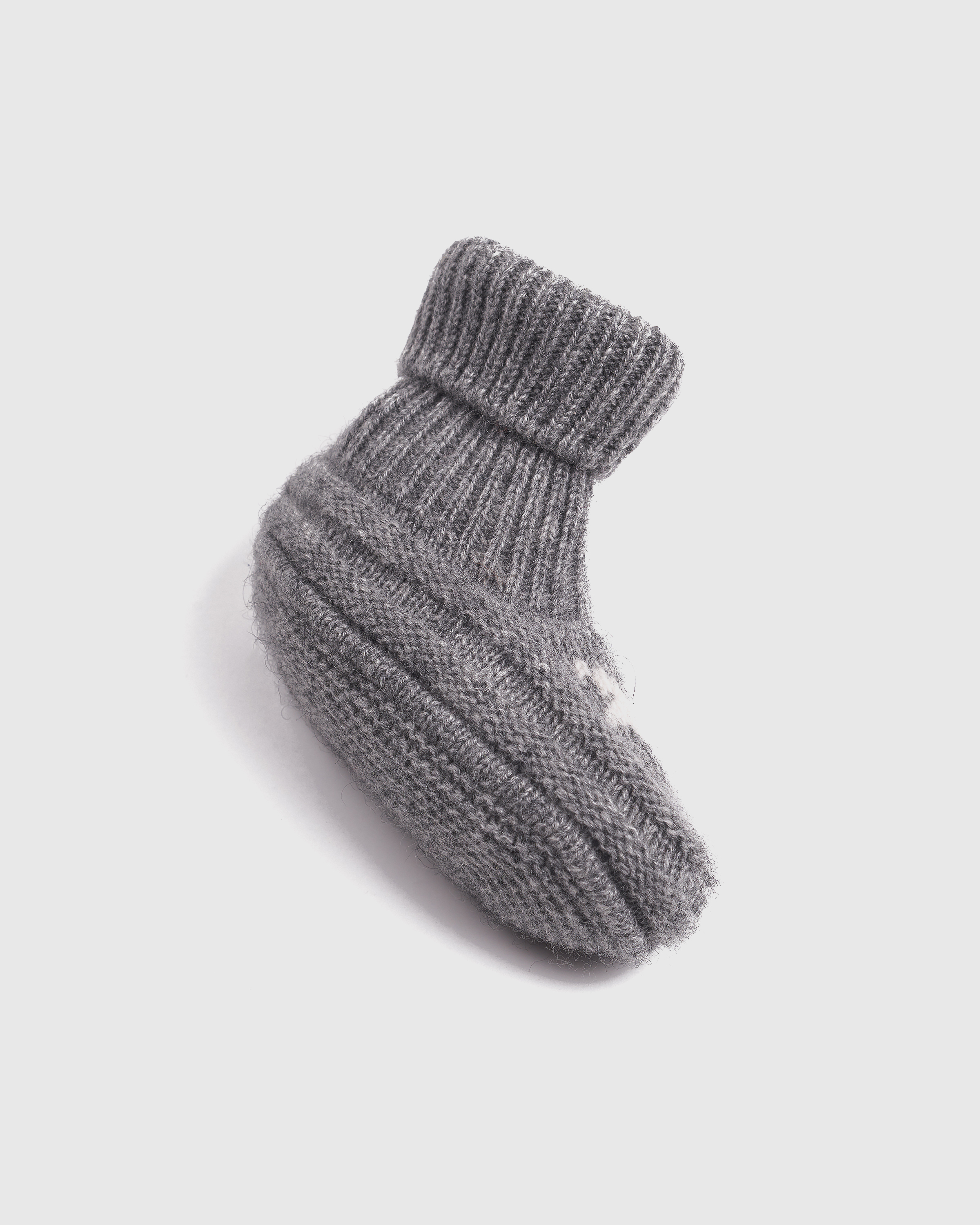 Washable Cashmere Beanie & Bootie Set - Baby - thumbnail 6