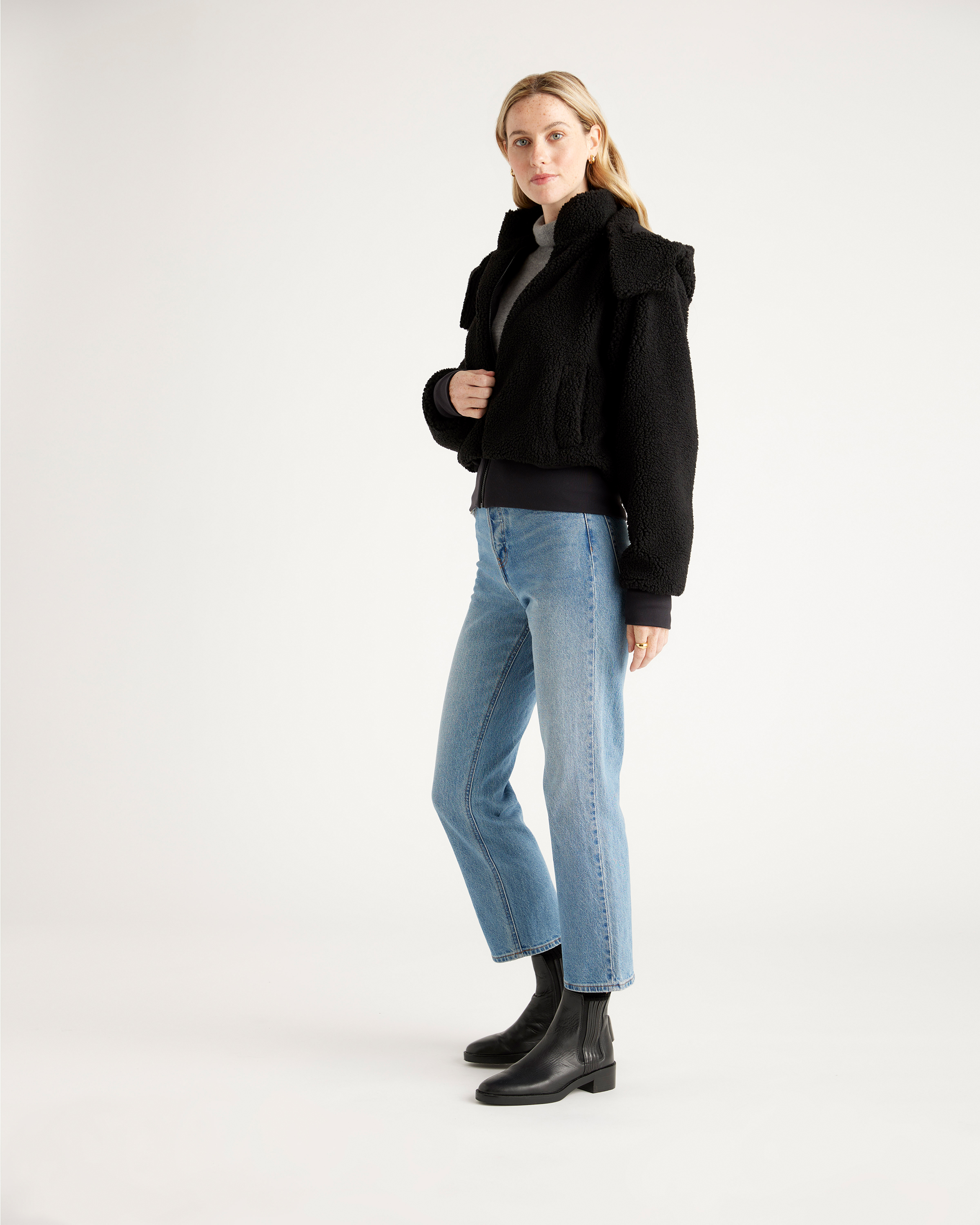 QUINCE WOMEN'S HOODED SHERPA JACKET