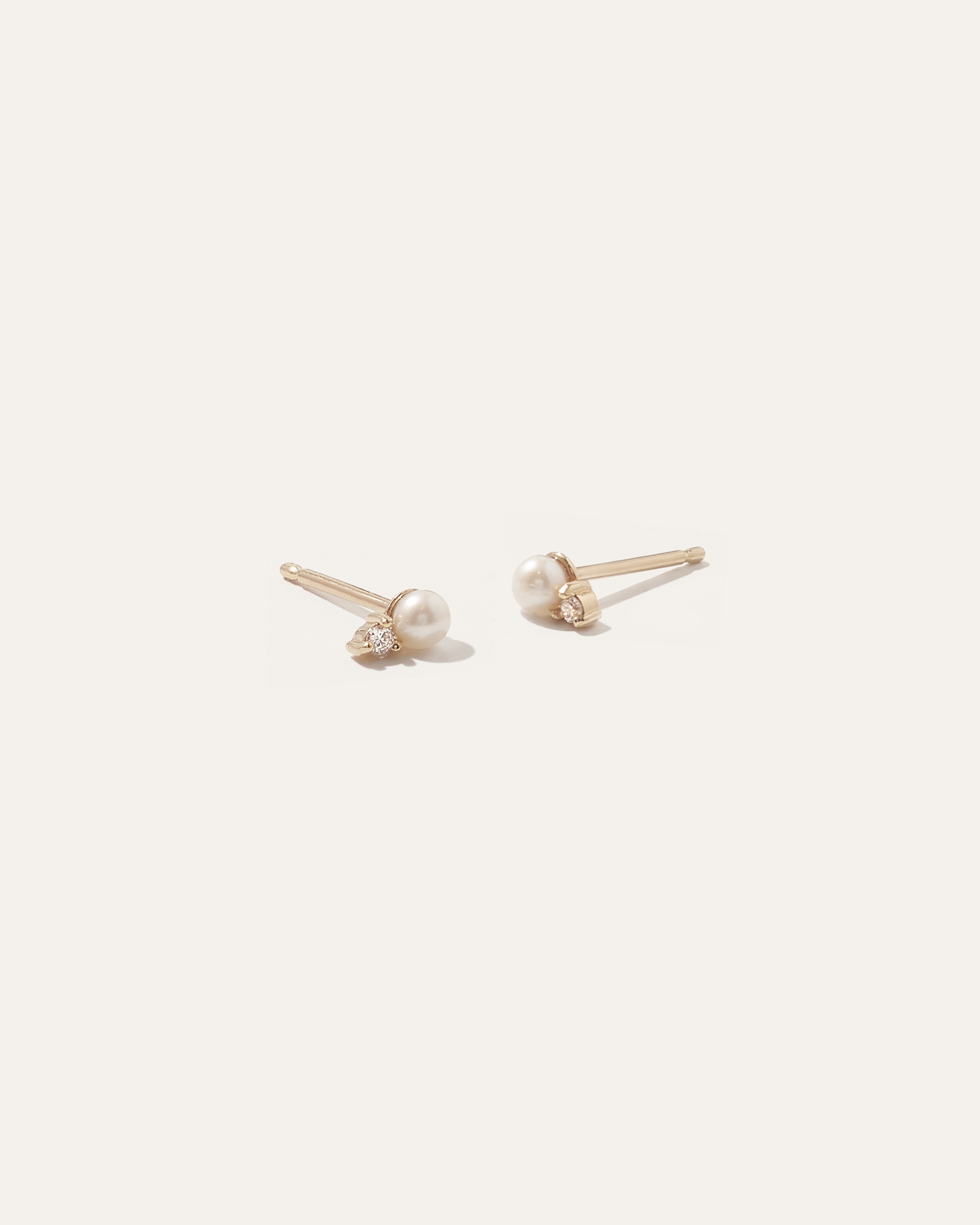 Quince Women's 14k Gold Pearl And Diamond Petite Odette Studs