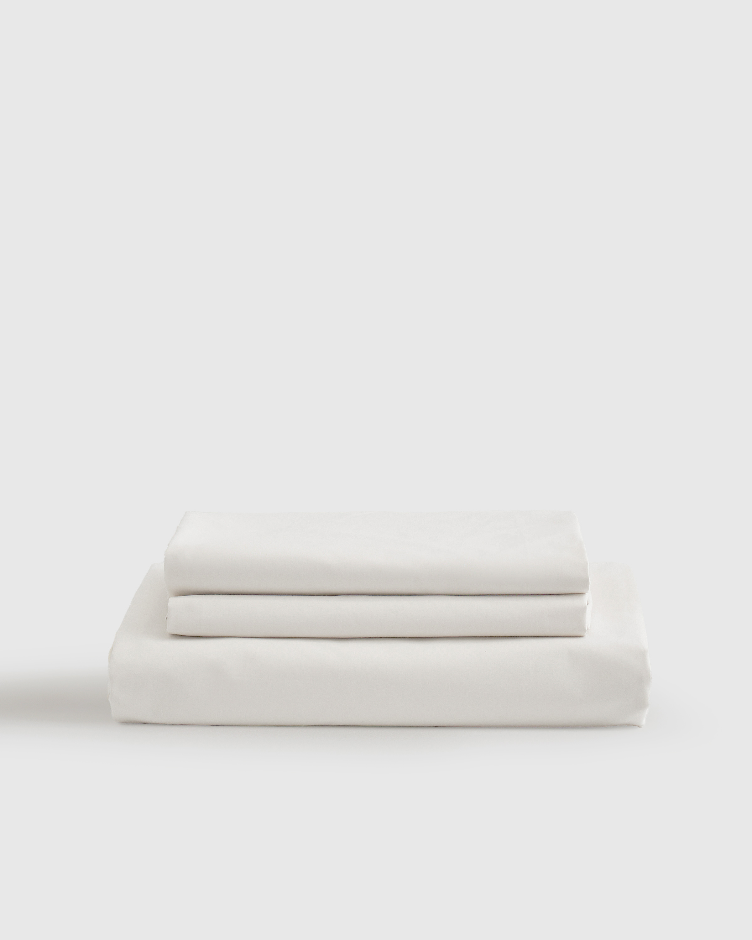 Shop Quince Classic Organic Percale Fitted Sheet Set In White