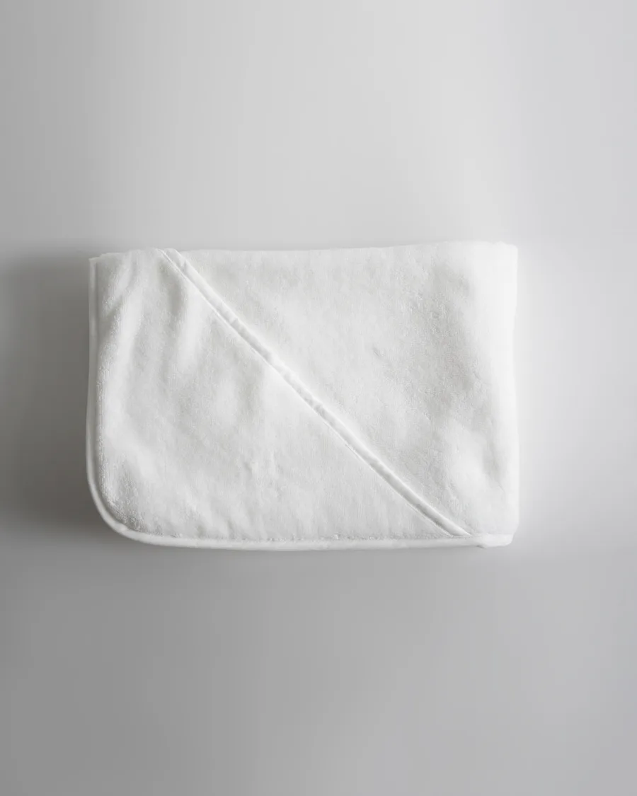 white towel big