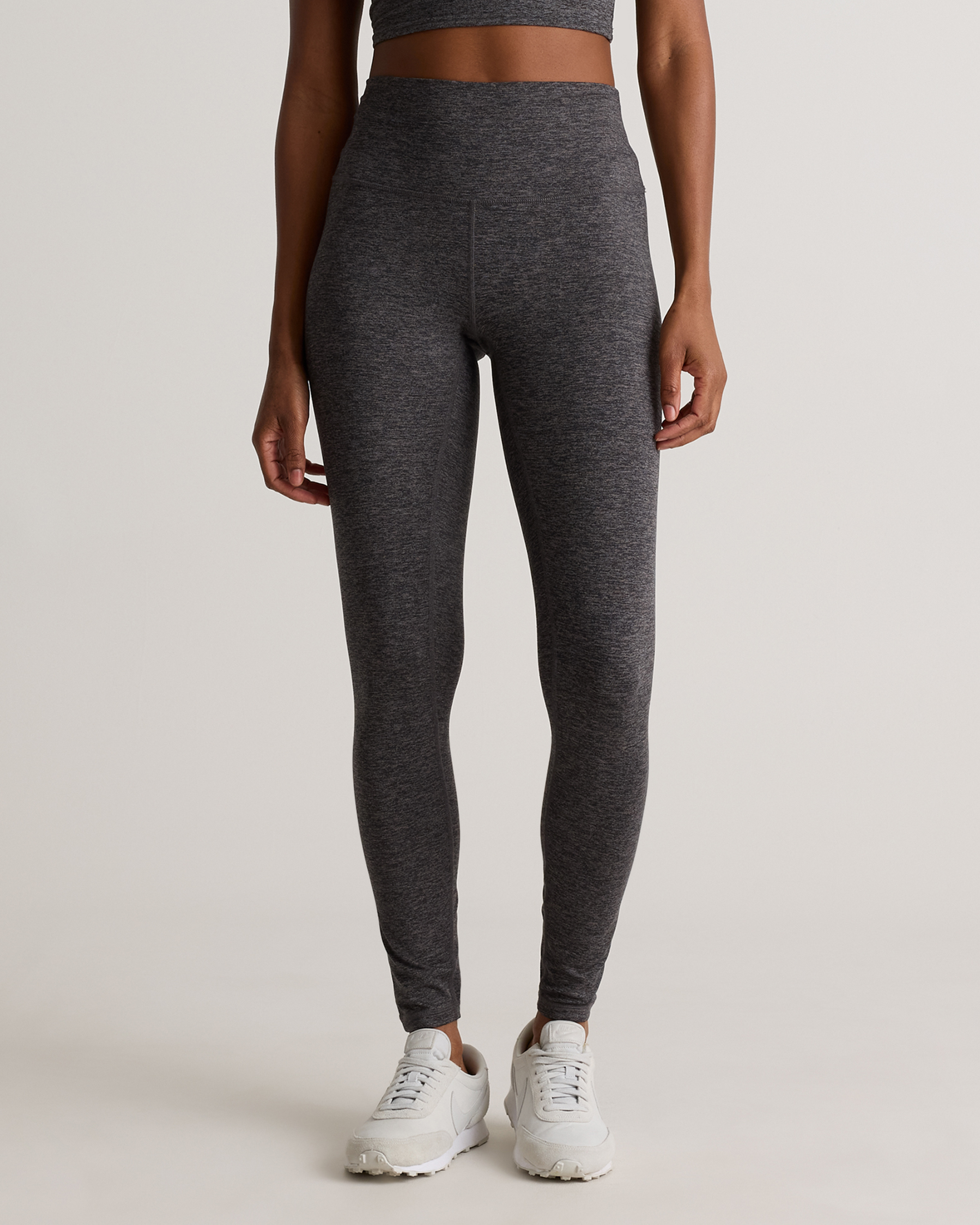 Women s Ultra Soft Performance Legging 28 Inseam in Heather Charcoal Size XS Recycled Polyester by Quince