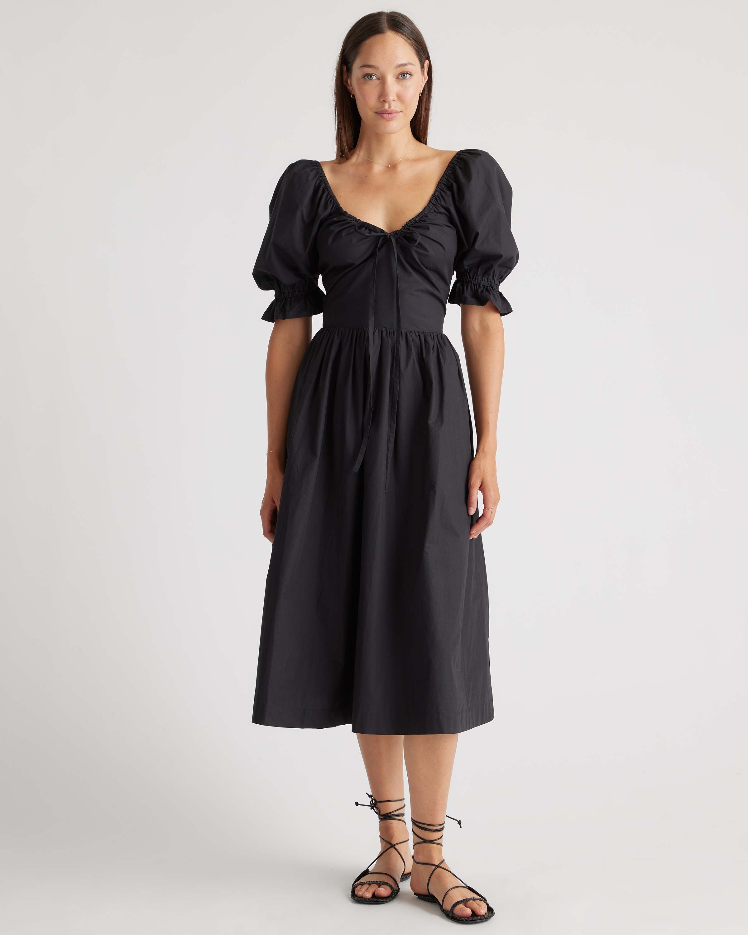 a line black lace wedding dress A-Line Off Shoulder Satin Long Sleeve Court Train COCOMELODY CW3526, 45 Days / Black / US22-UK24-EUR52 Size:US9 bridal gowns one shoulder Sheer tulle train for Elizabeth Olsen - Wikipedia