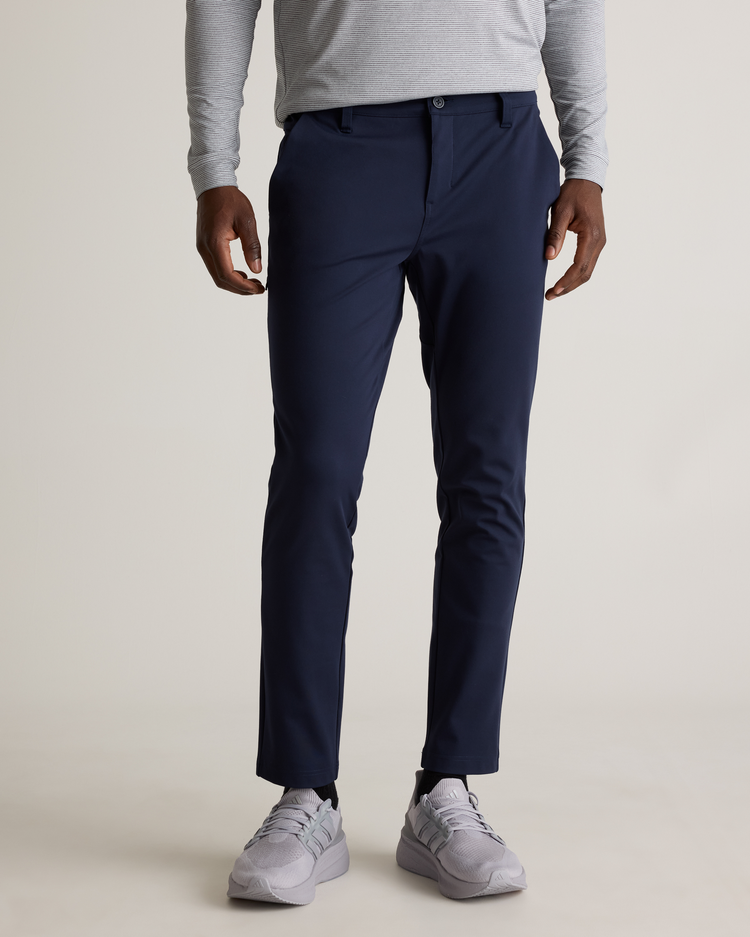Clubhouse Tapered Golf Pant in Black