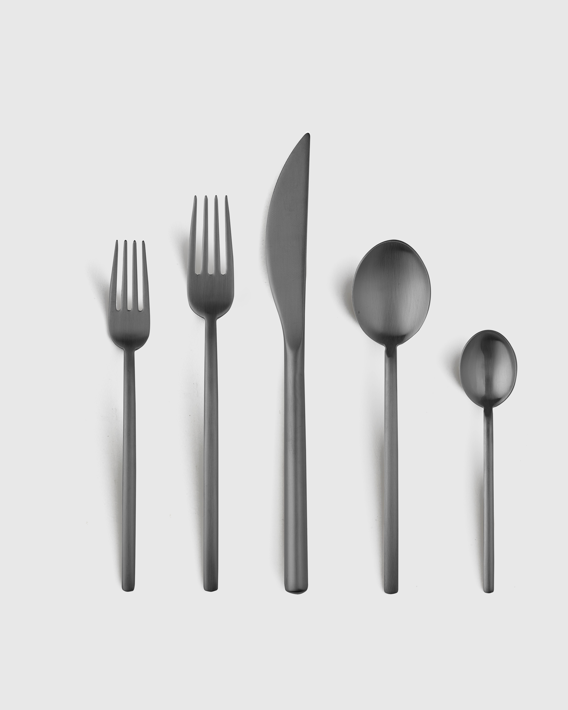 Quince Due Flatware 20-pc Set In Brushed Black