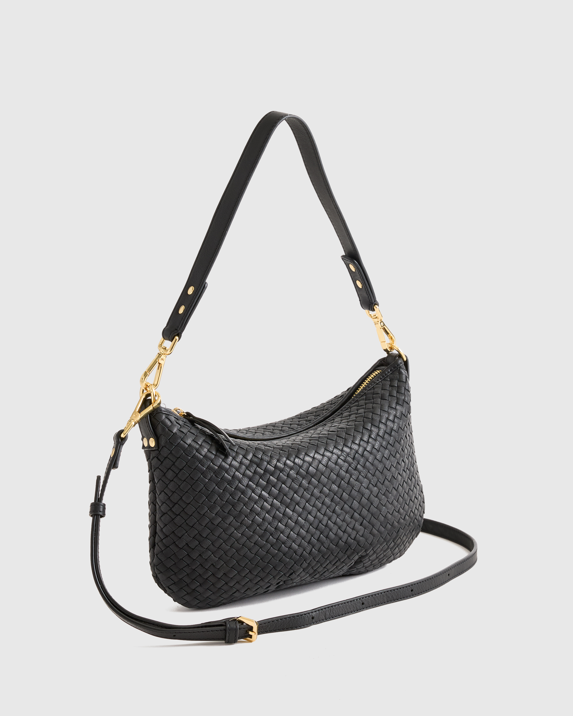 ☆MUCENT☆ Infinity Leather Chain Shoulder Bag Unisex W_BAG_180_BLK_1157_EDITED.jpg