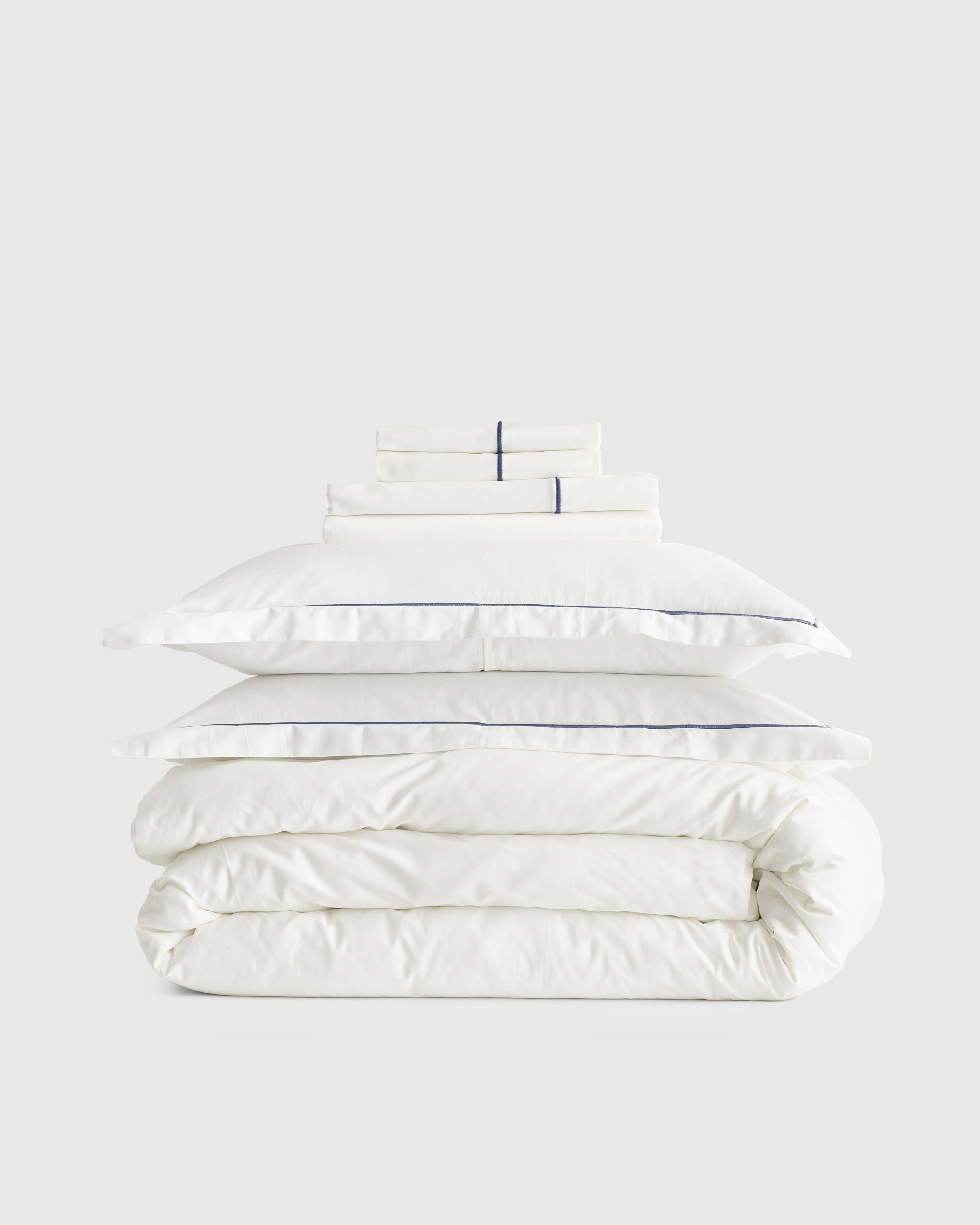 Quince Classic Organic Percale Embroidered Deluxe Bedding Bundle In White/navy
