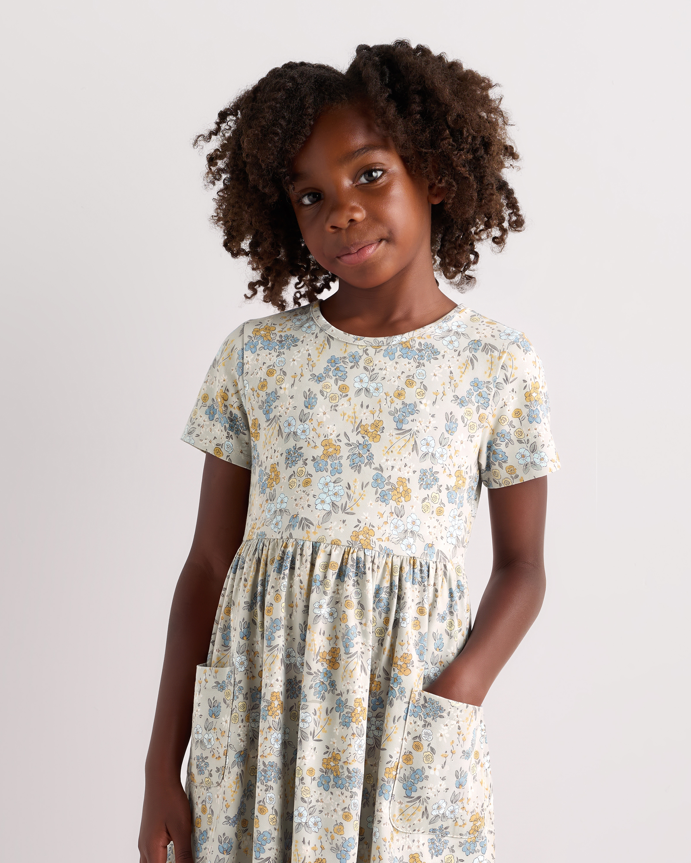 Organic Cotton Fit and Flare Pocket Dress - Kid Girl in Grey Ditsy