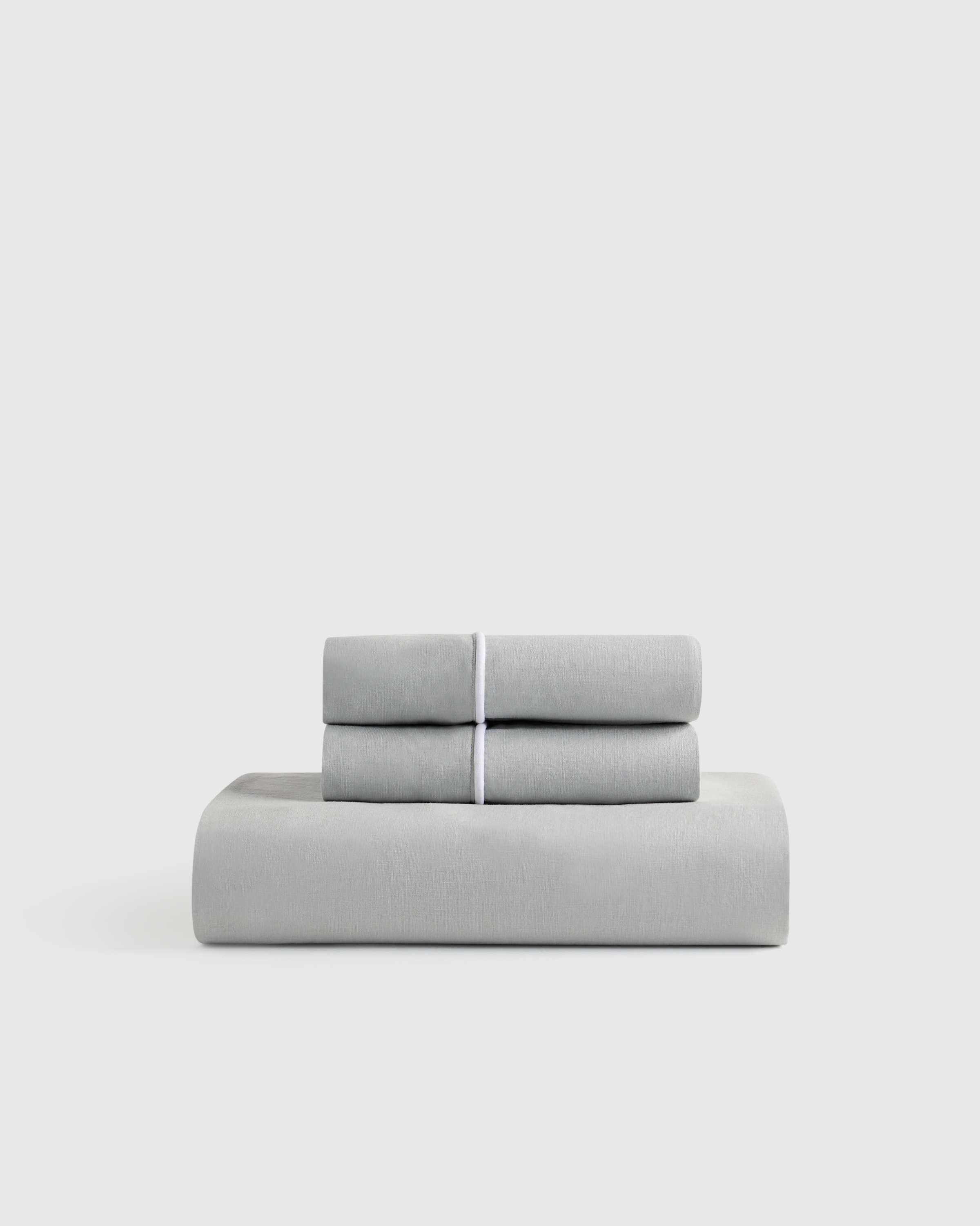 European Linen Piped Fitted Sheet Set - Willowleaf/White, King