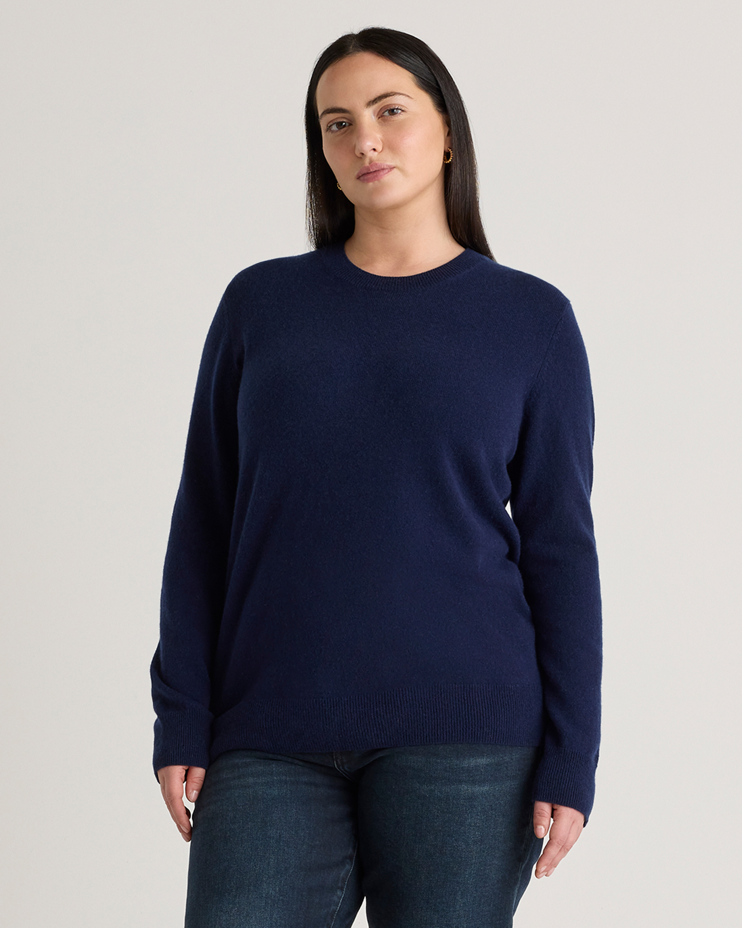 Quince Women's Mongolian Cashmere Crewneck Sweater In Navy
