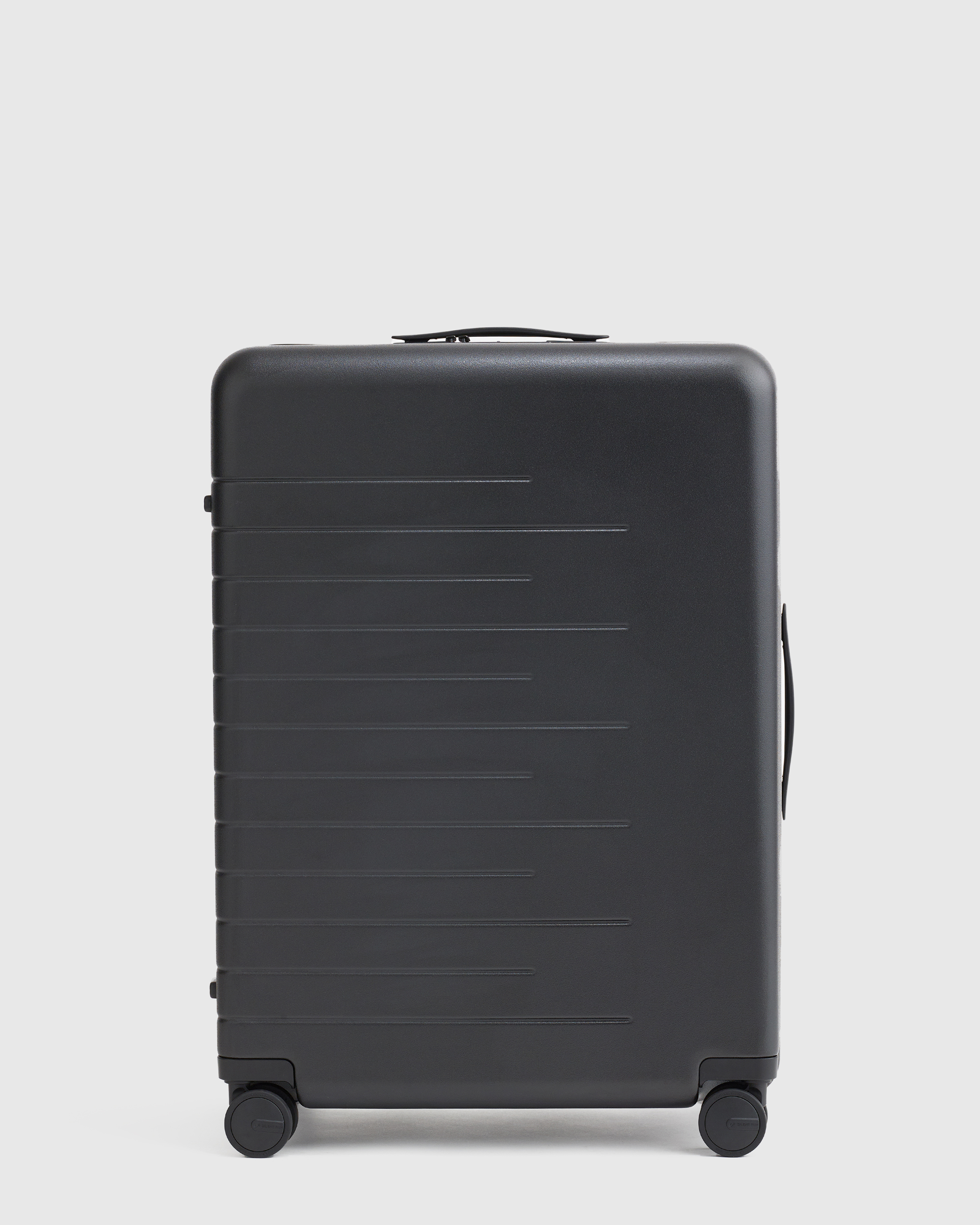 Quince Check-in Hard Shell Suitcase 24" In Black