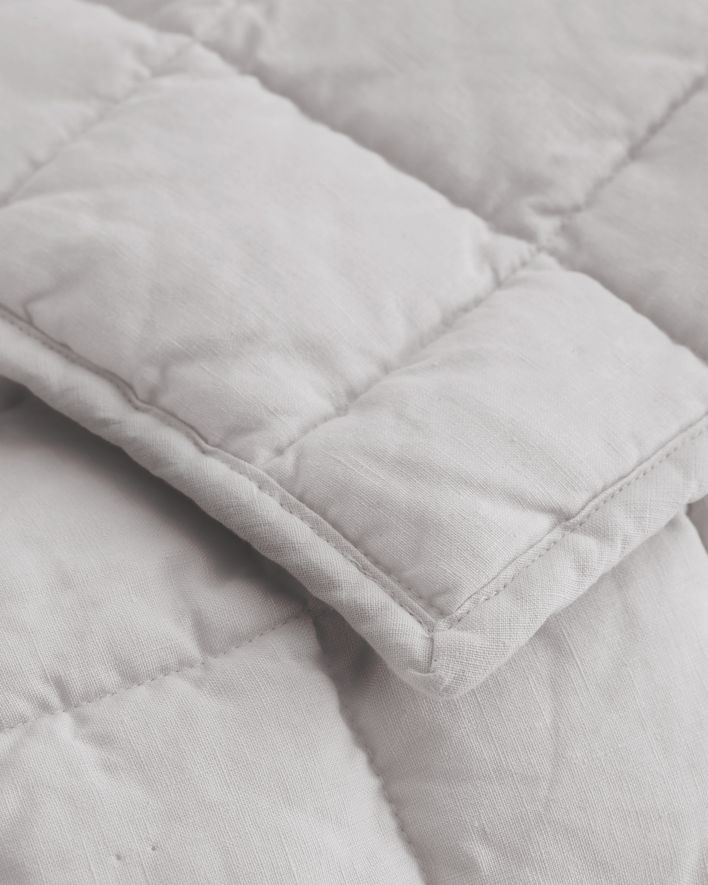 Linen Crib Quilt - thumbnail 6