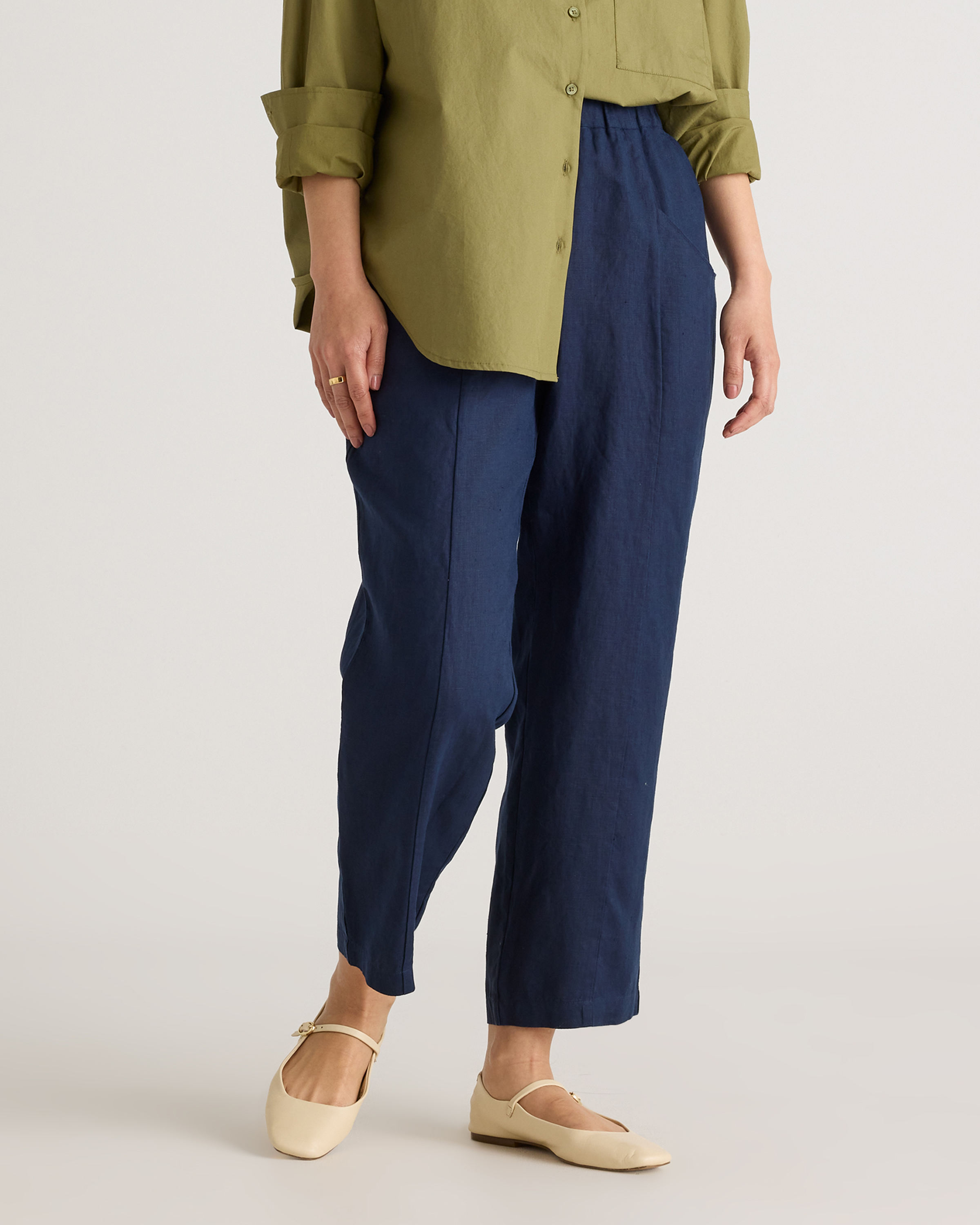 Shop Quince Women's 100% European Linen Tapered Ankle Pants In Deep Navy