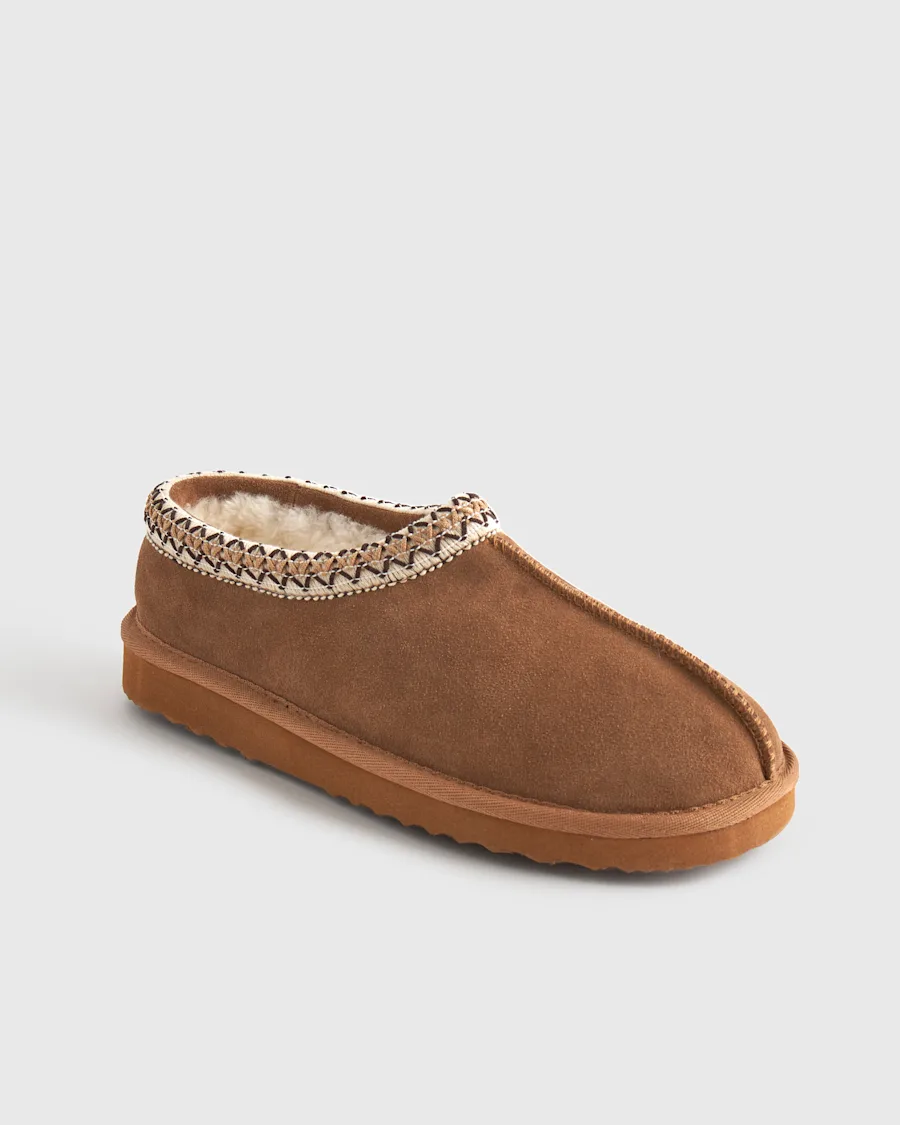 Clog Pecan 2