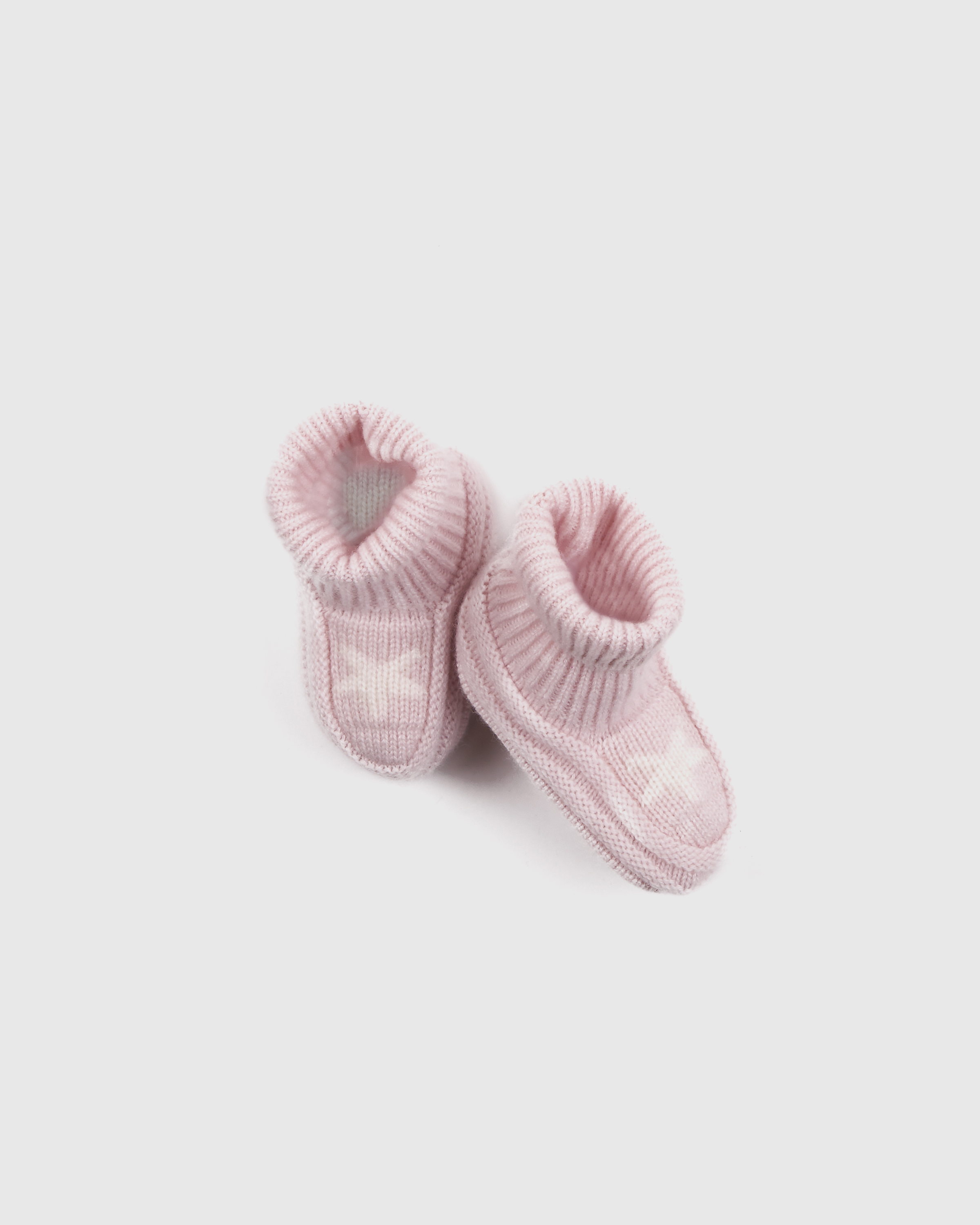 Washable Cashmere Beanie & Bootie Set - Baby - thumbnail 9