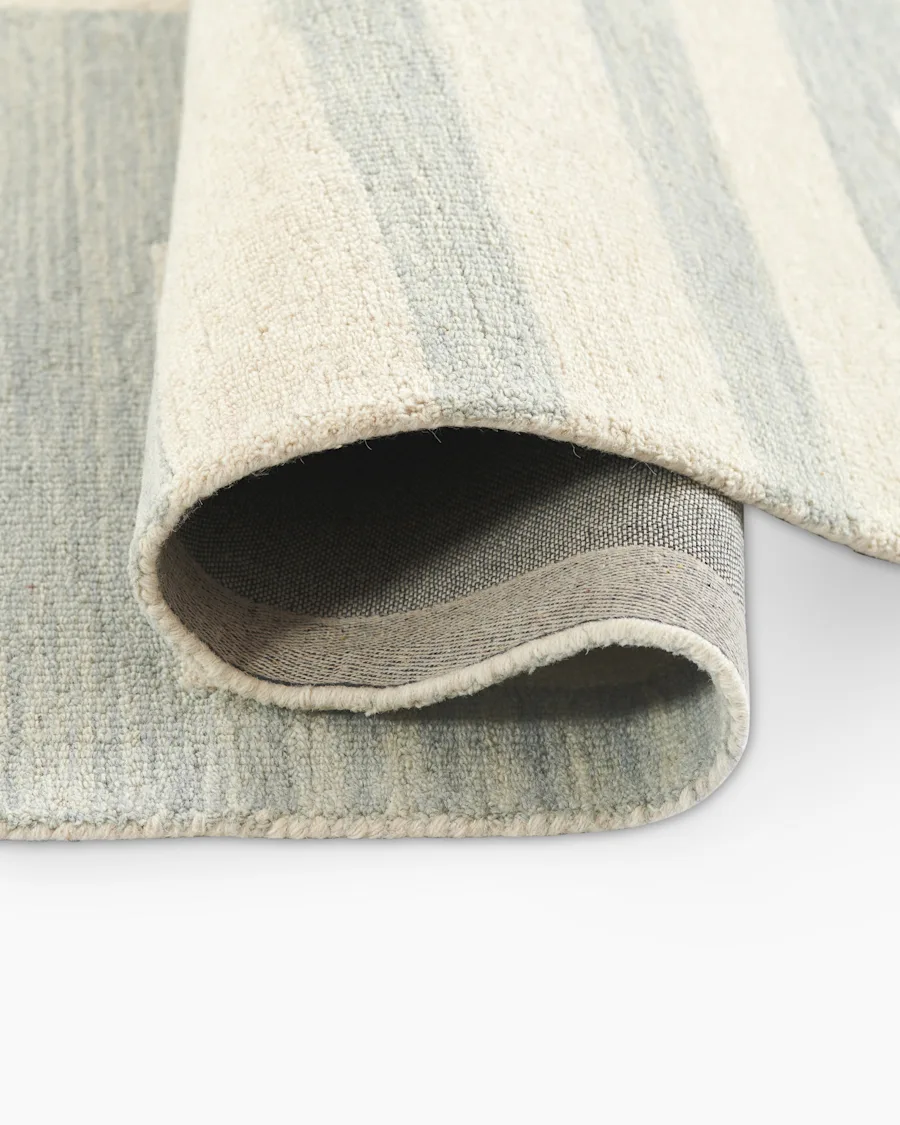 KB Hand-Tufted Wool Rug fold
