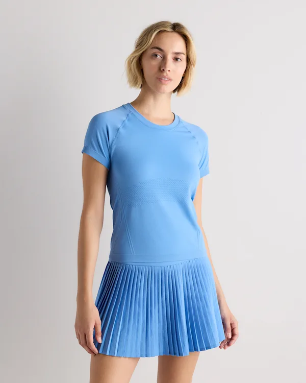 Seamless Waist-Length Tee