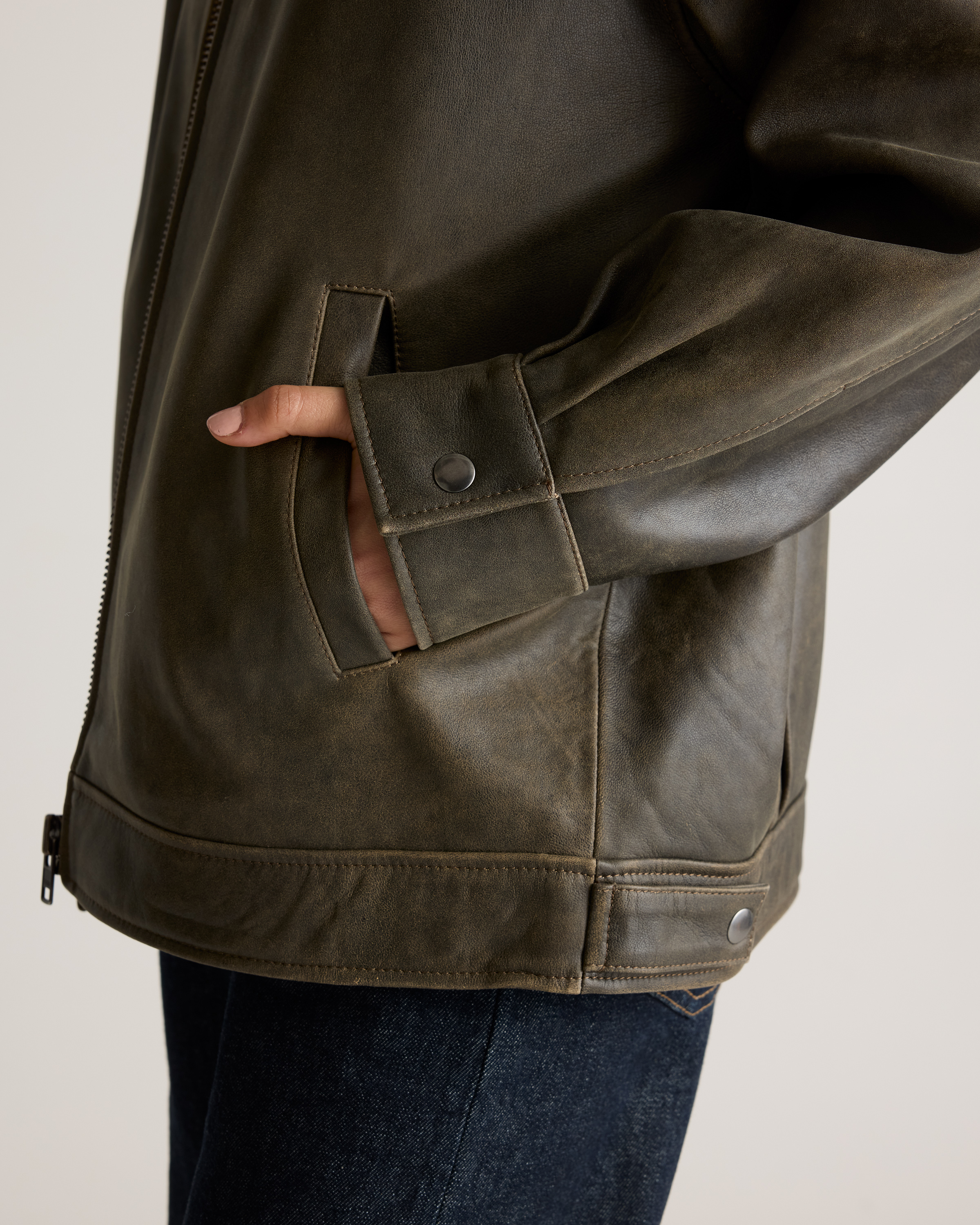 100% Leather Oversized Bomber Jacket - thumbnail 7