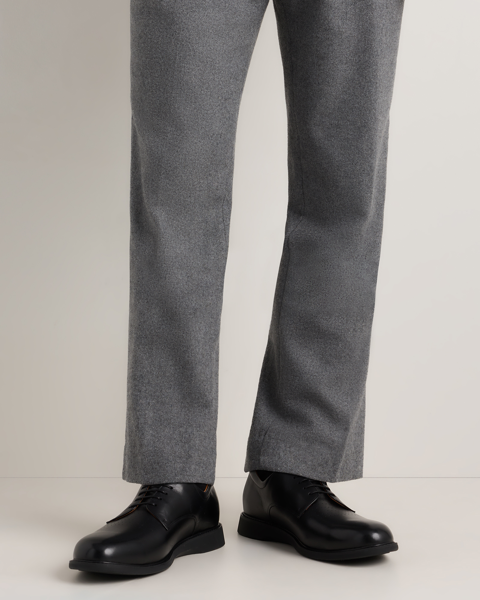 Quince Calfskin Leather Derby shoes - black The Best Leather Derbies Do It All - InsideHook main image 3