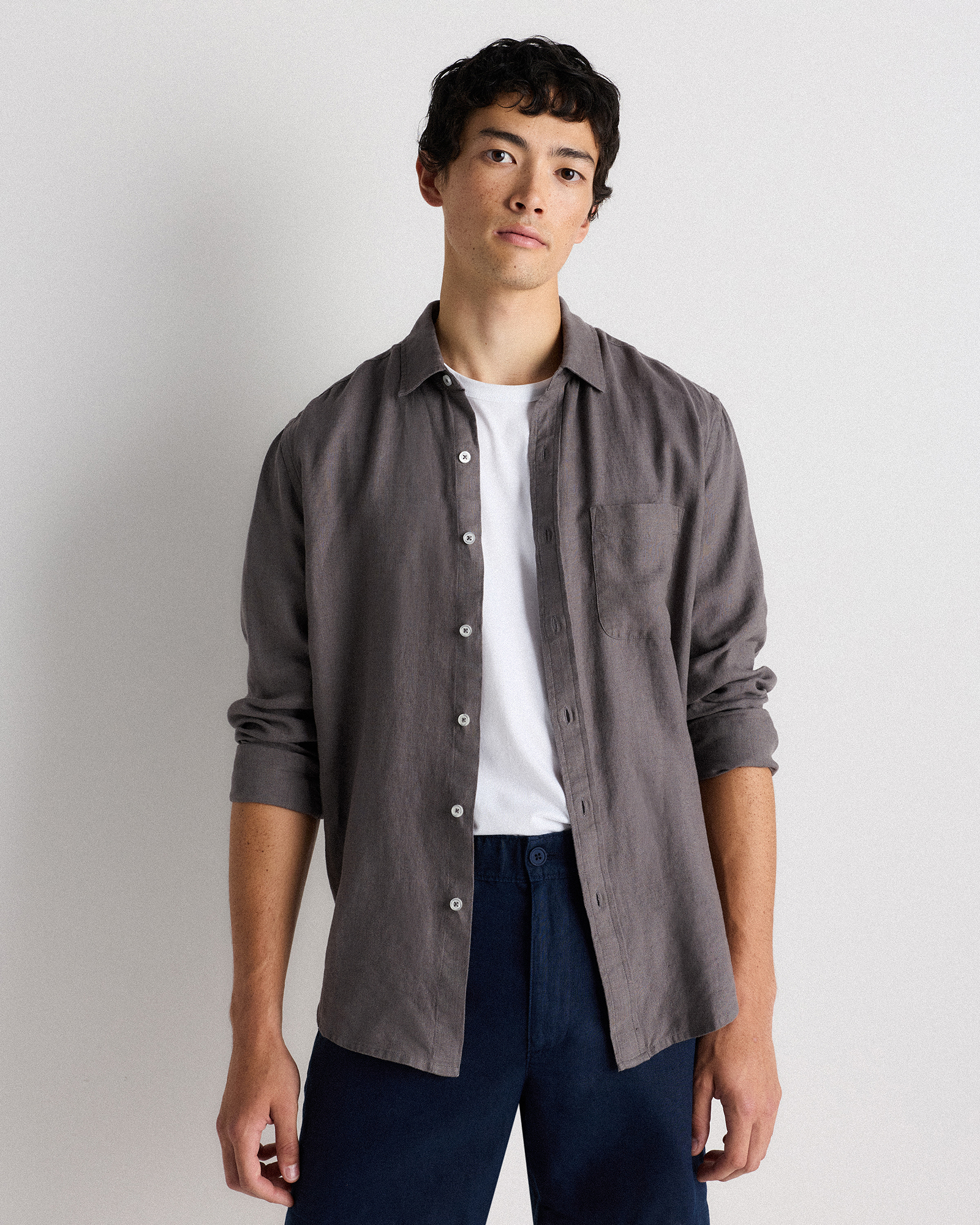 100% European Linen Relaxed Long Sleeve Pocket Shirt