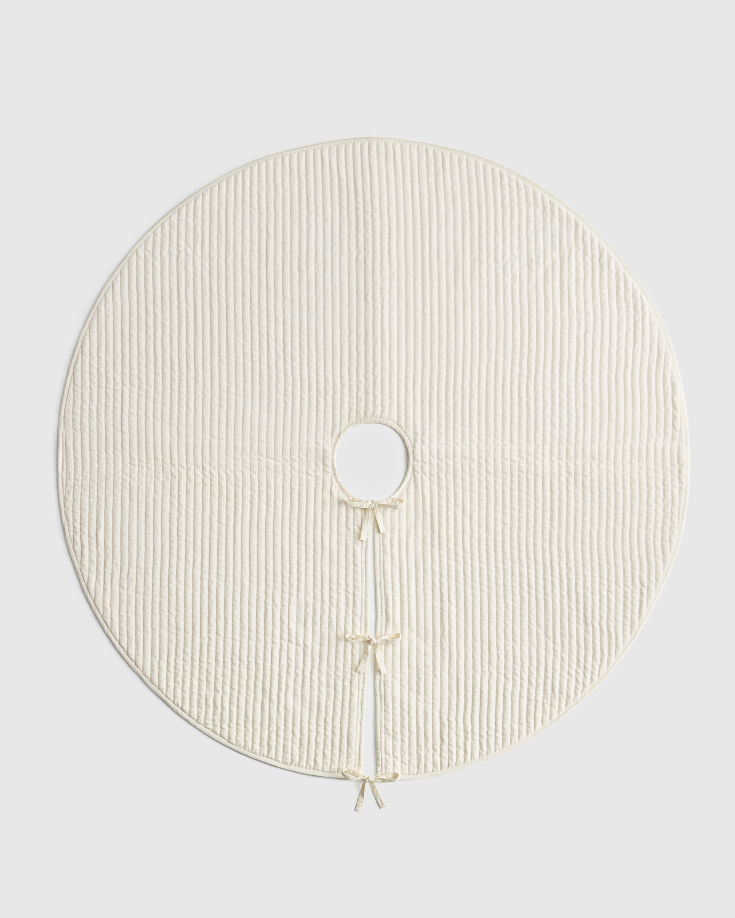 Cotton Velvet Tree Skirt